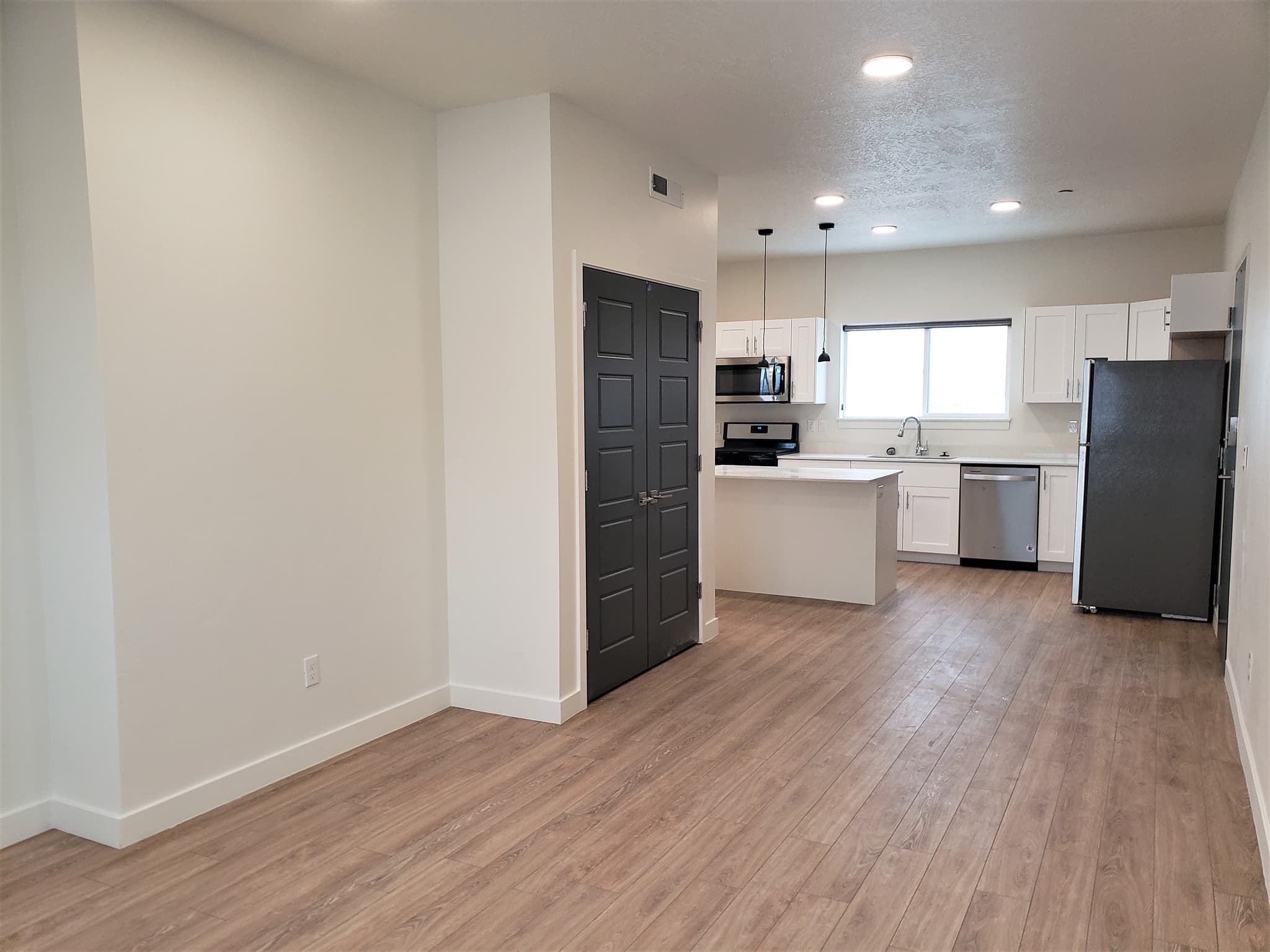 Ogden Apartment: 2968 Wall Ave