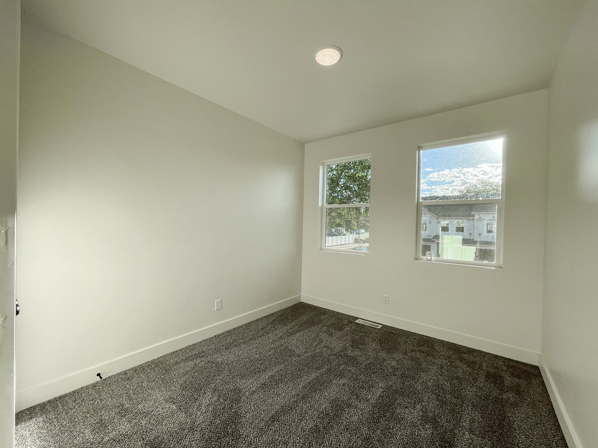 Clearfield Townhome: 3639 W 200 N