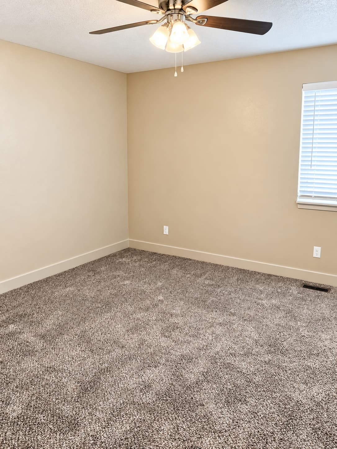 Brigham City Townhome: 966 Georgia Dr