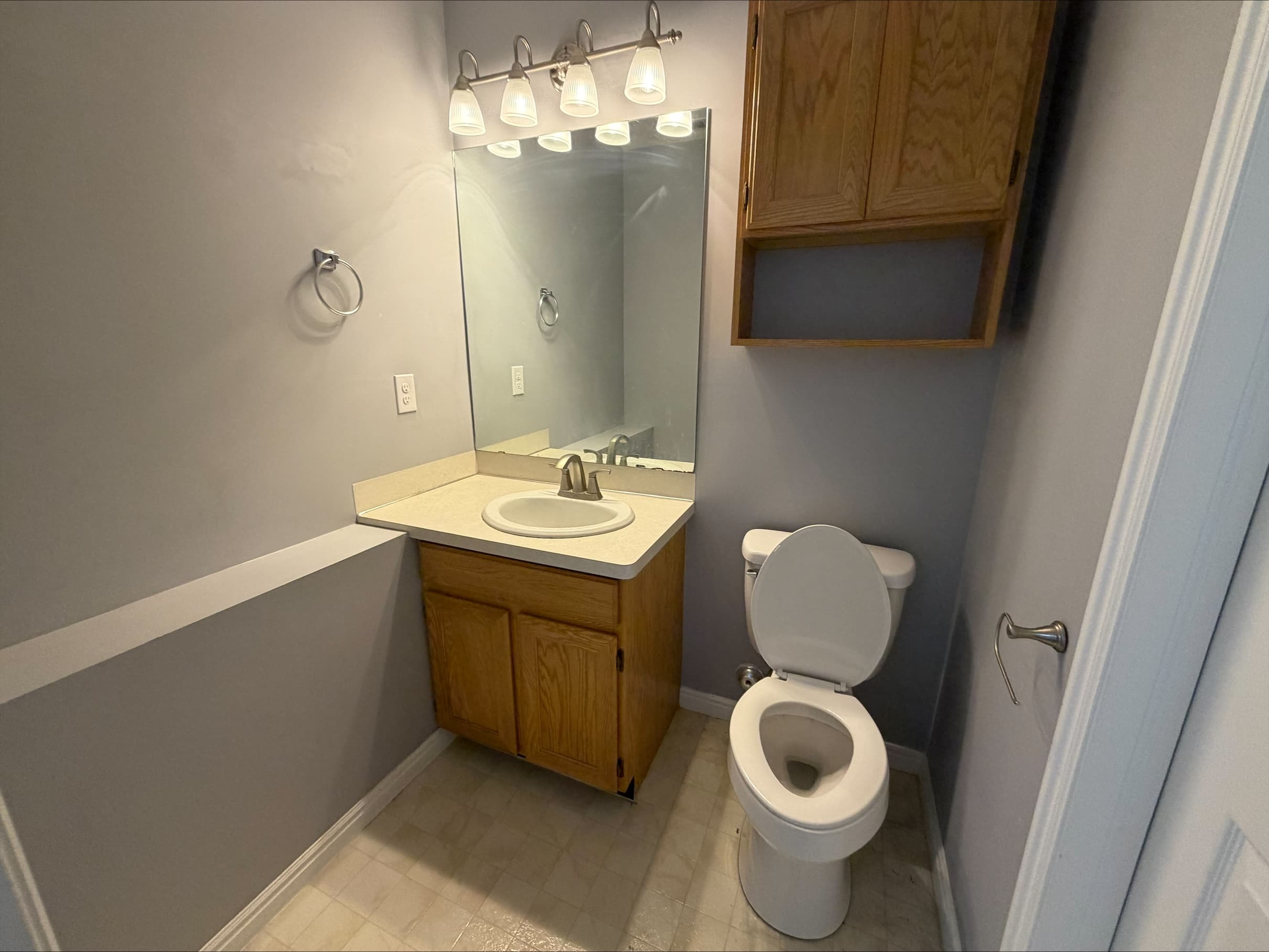 Ogden Condo: 390 W 4900 S