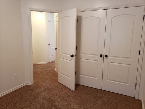 Clearfield Townhome: 930 S 550 E