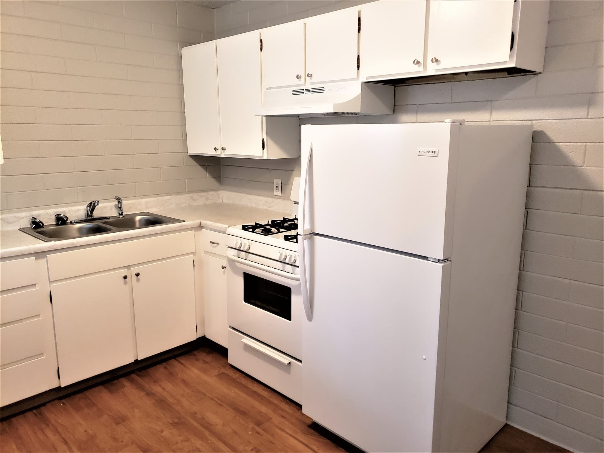 Ogden Apartment: 2248 Madison Ave