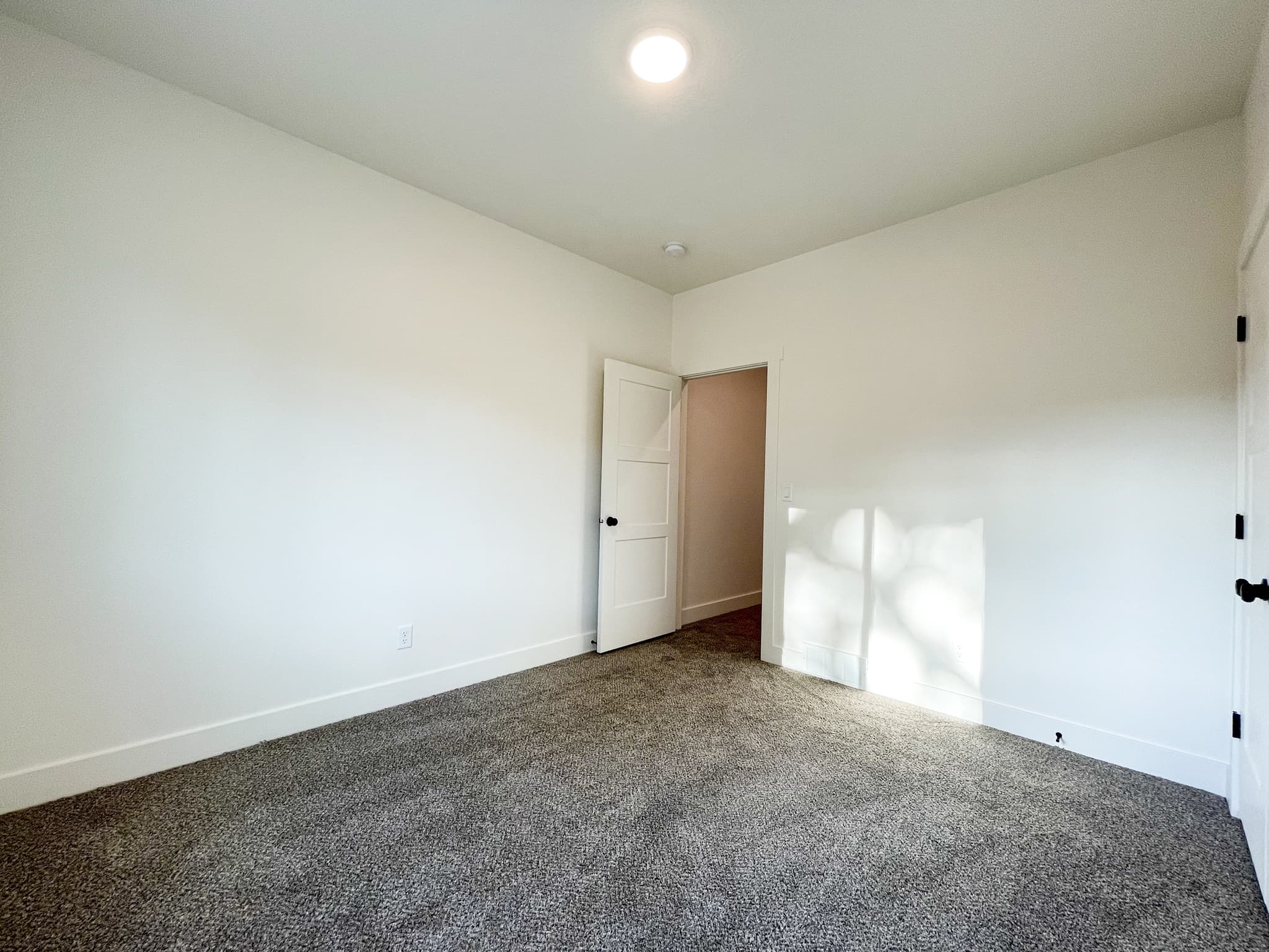 Clearfield Townhome: 3639 W 200 N