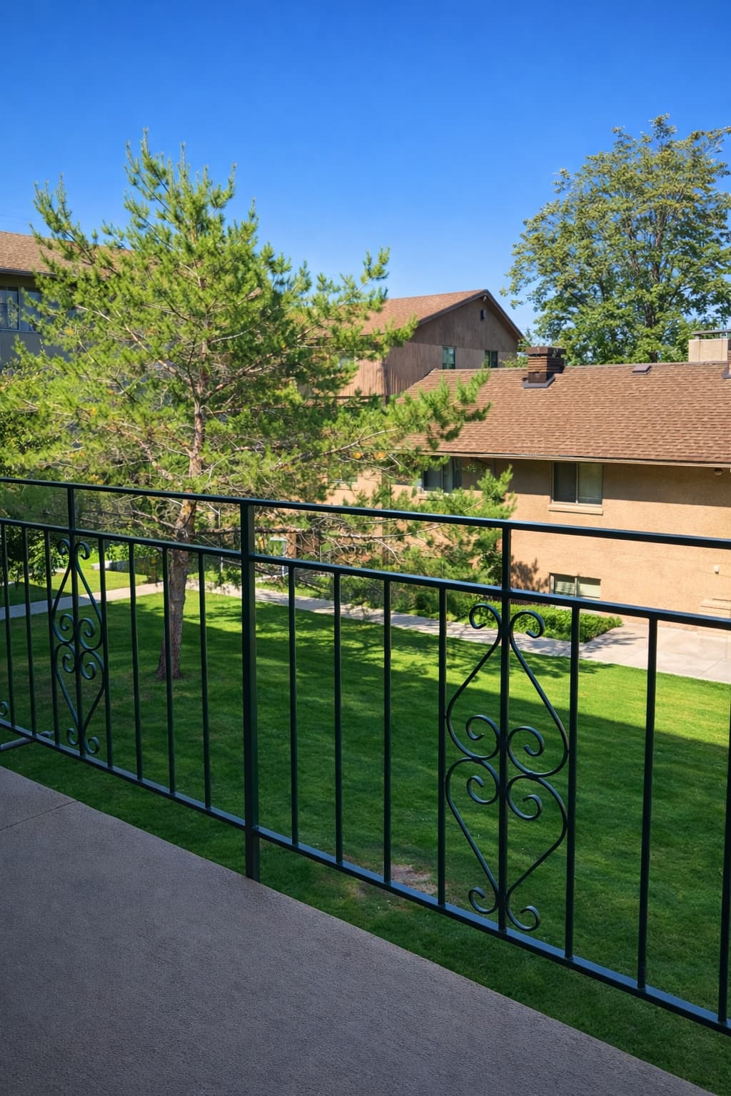 Ogden Apartment: 4380 Harrison Blvd