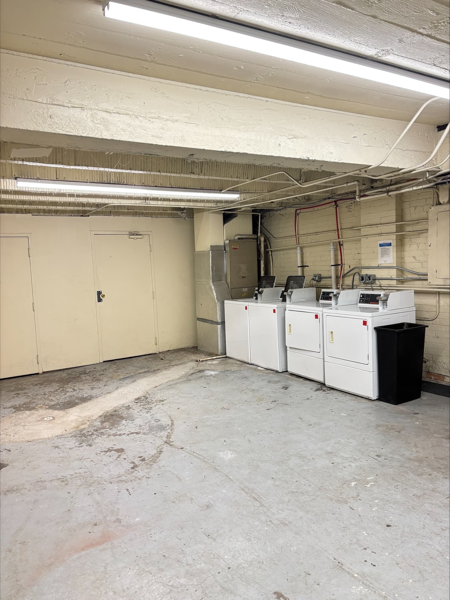 Ogden Apartment: 111 24th St