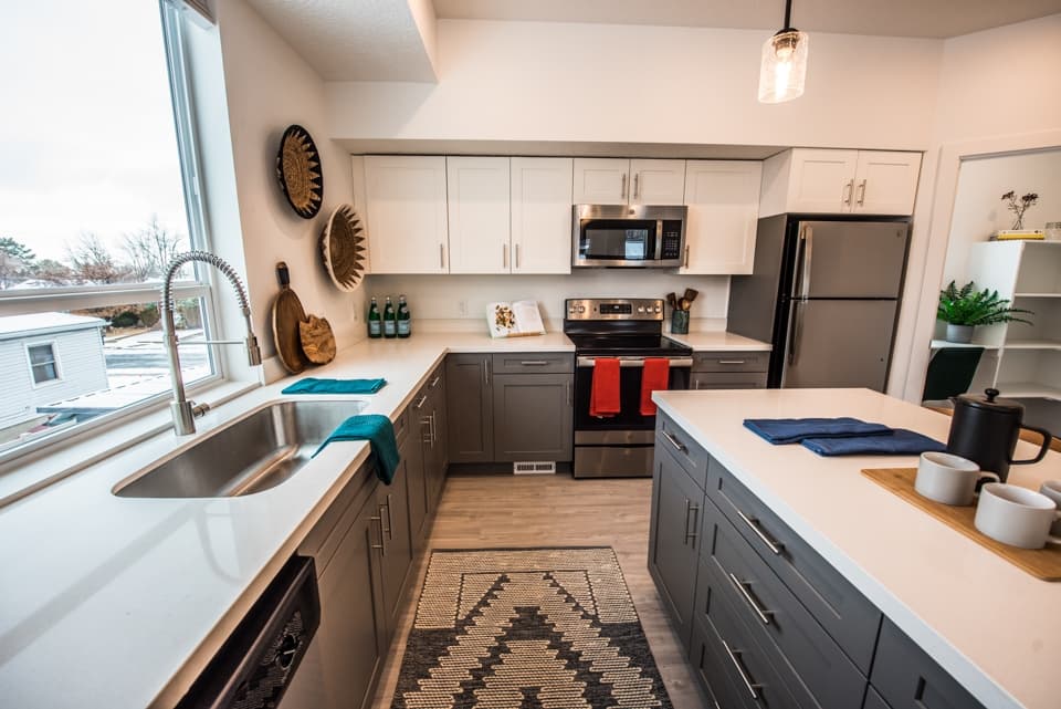 Ogden Townhome: 565 E 3860 S