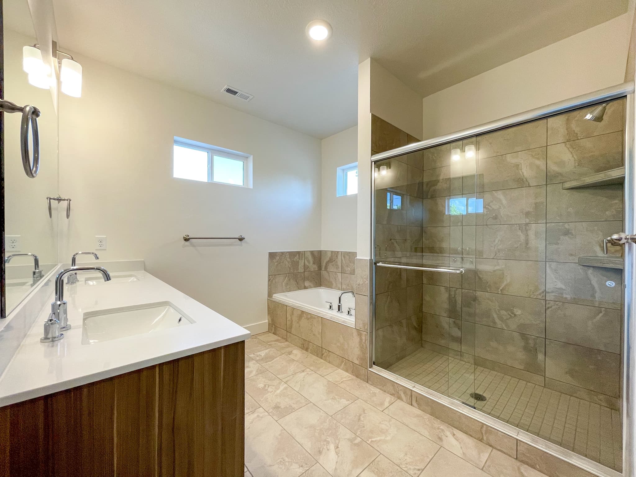 Clearfield Townhome: 3639 W 200 N