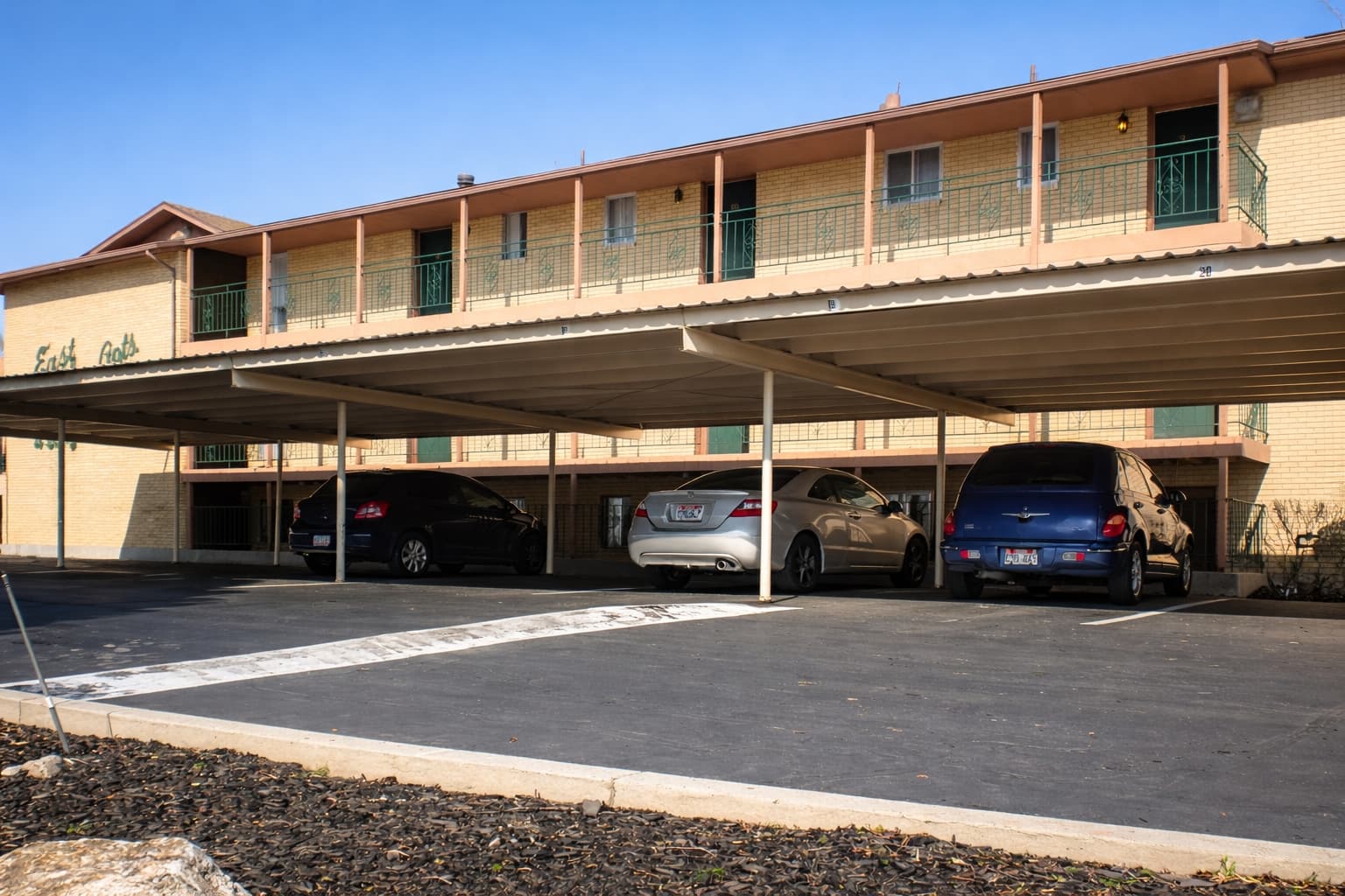 Ogden Apartment: 4380 Harrison Blvd