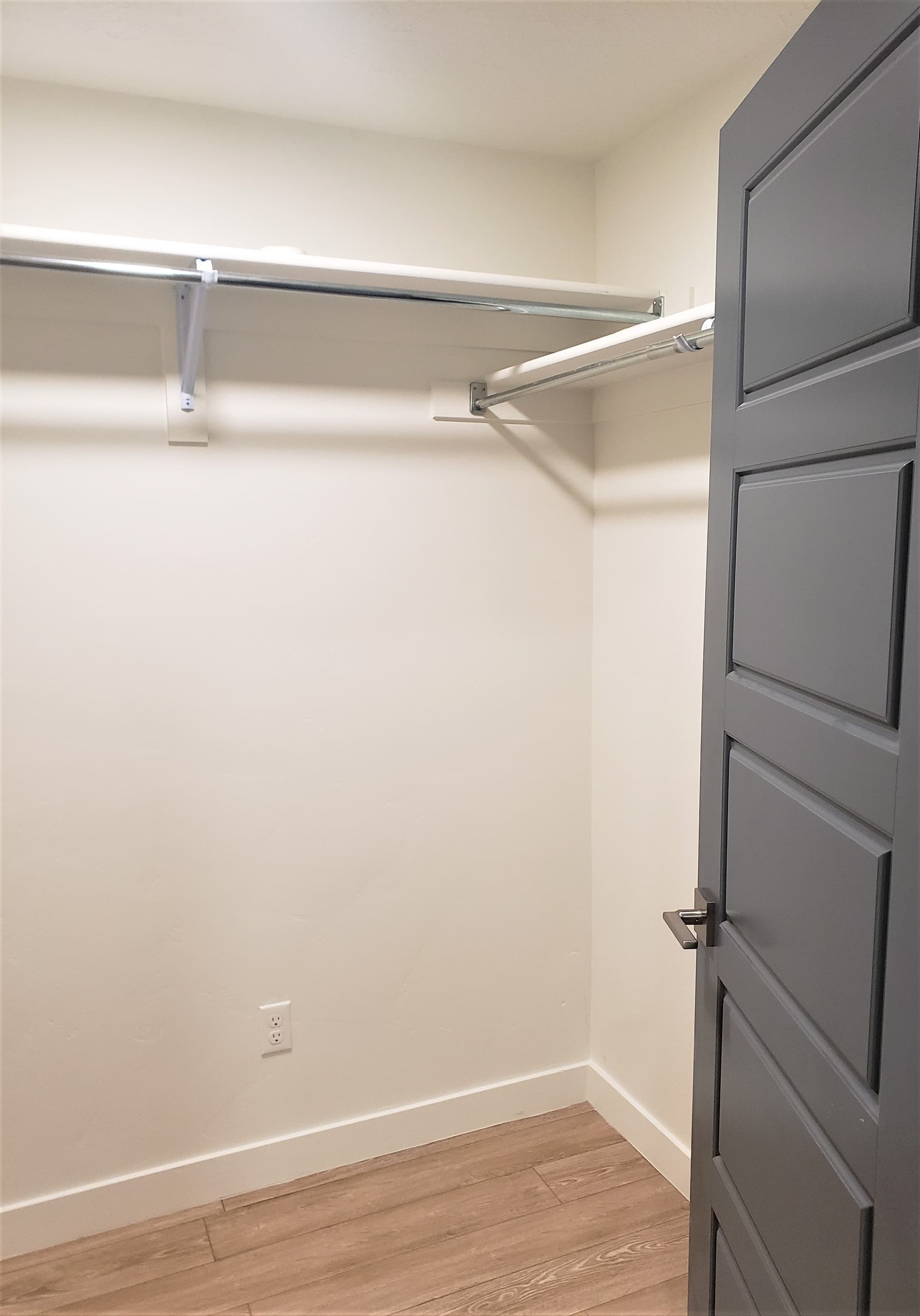 Ogden Apartment: 2968 Wall Ave
