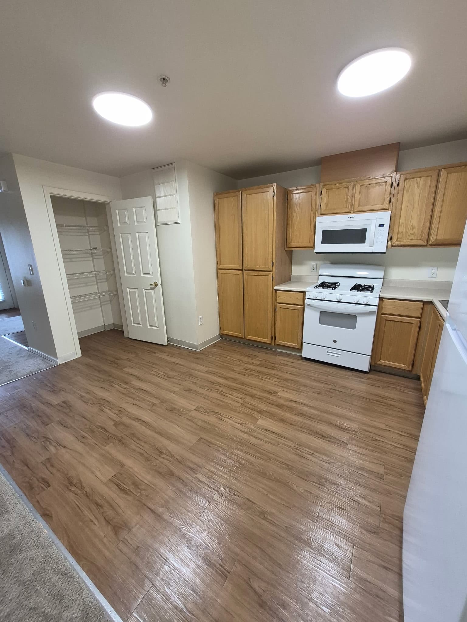 Caldwell Apartment: 3904 E Ustick Rd