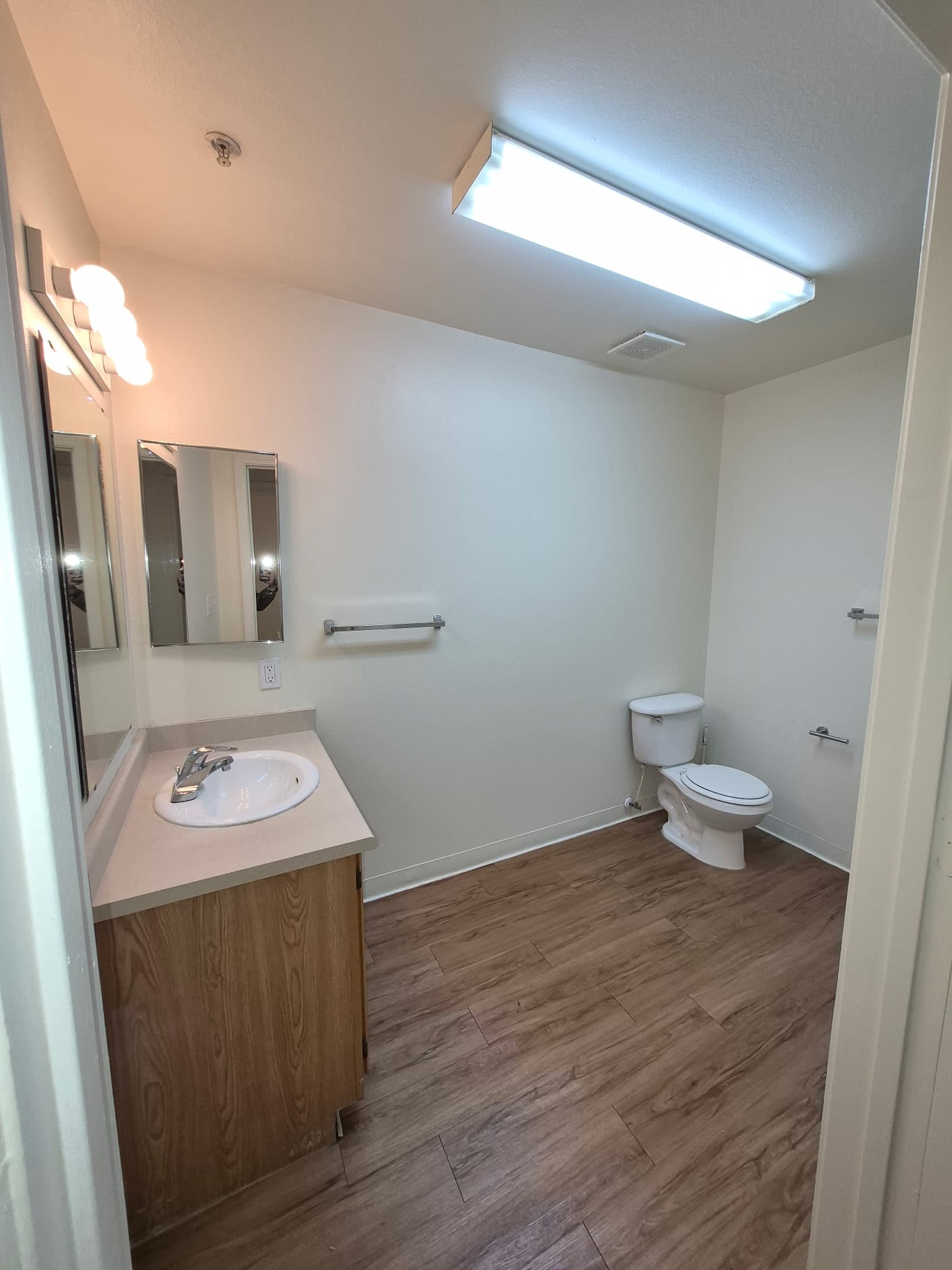Caldwell Apartment: 3904 E Ustick Rd