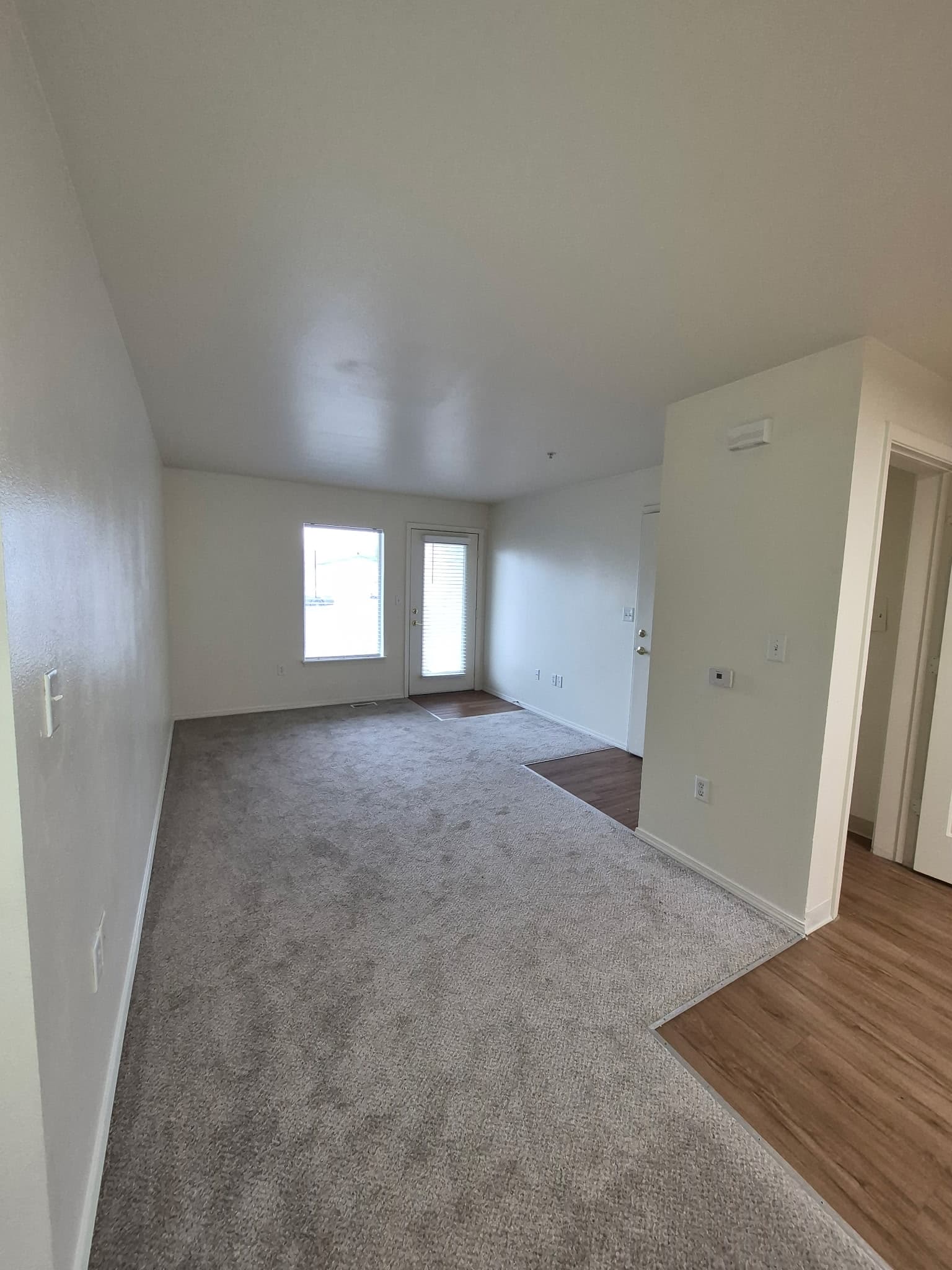 Caldwell Apartment: 3904 E Ustick Rd