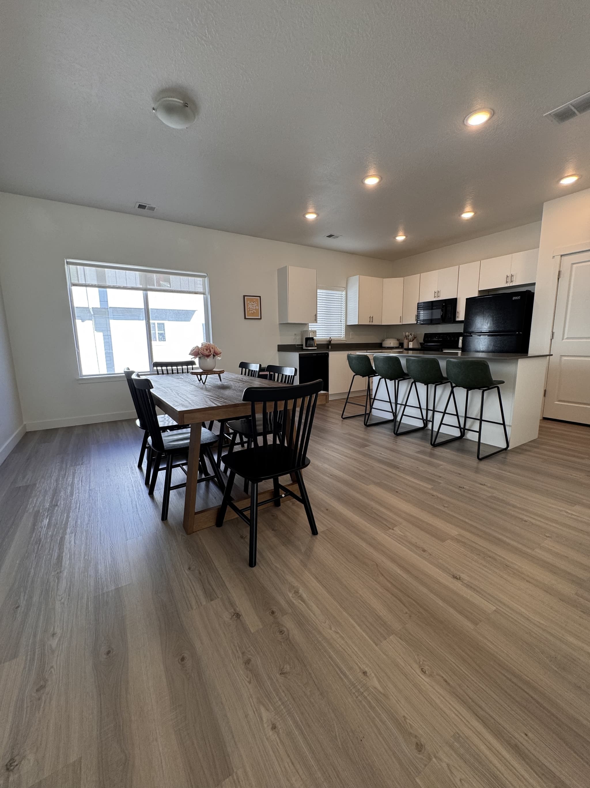 American Fork Townhome: 826 E 480 S