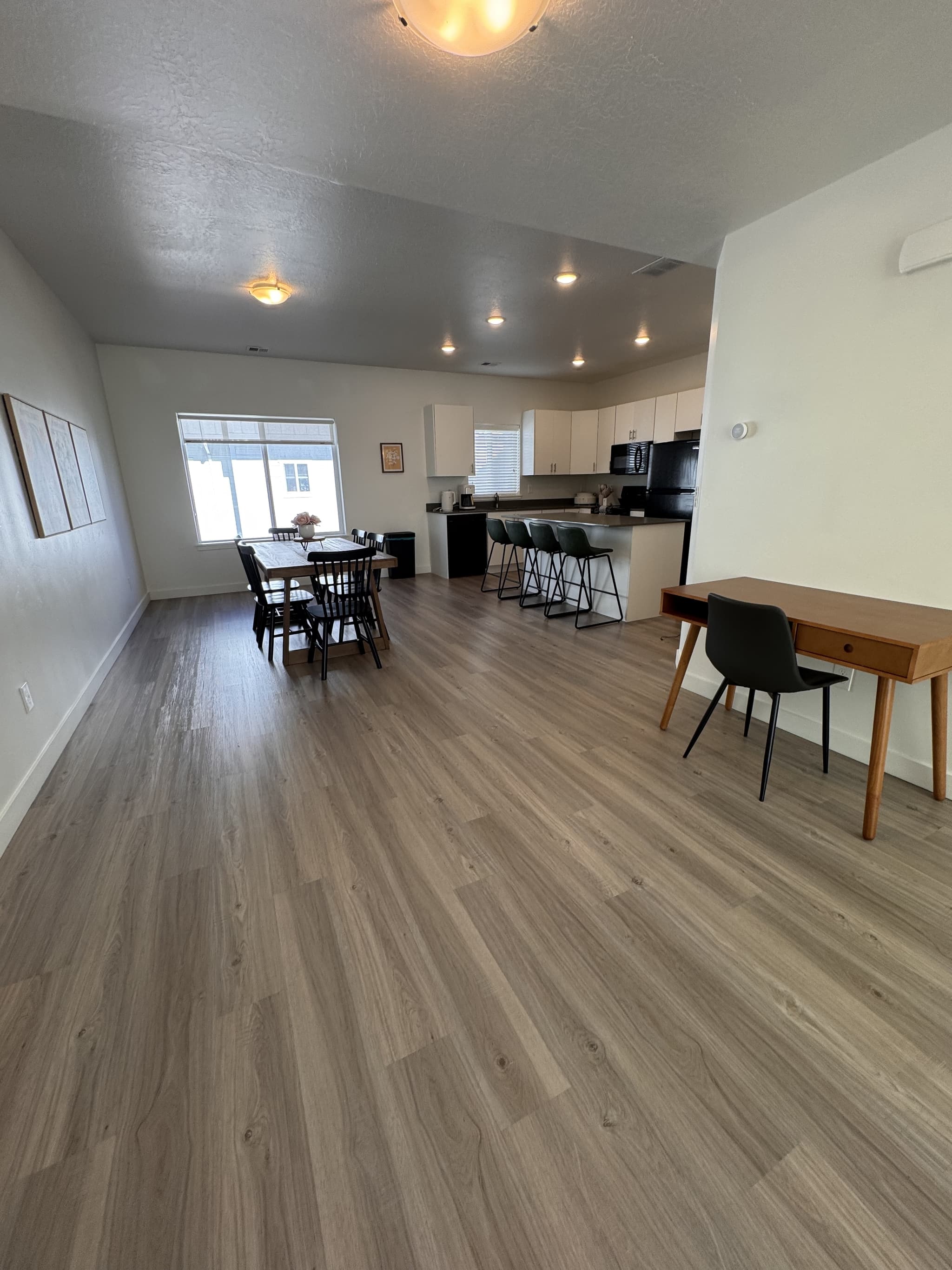 American Fork Townhome: 826 E 480 S