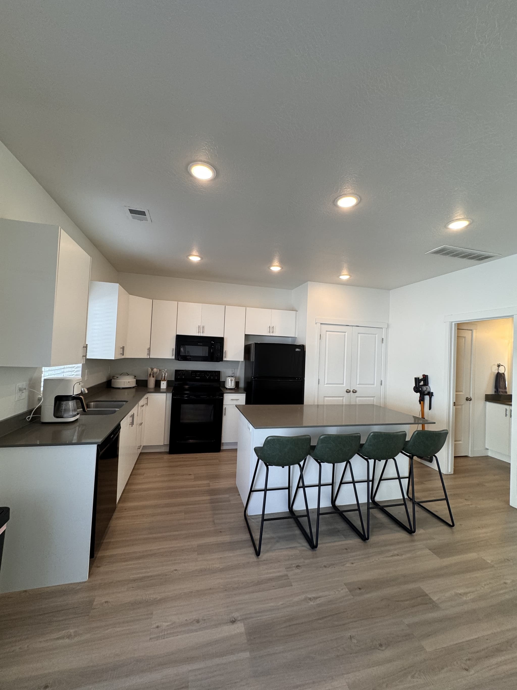 American Fork Townhome: 826 E 480 S