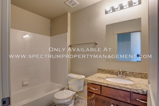 Pleasant Grove Townhome: 1062 W 700 S