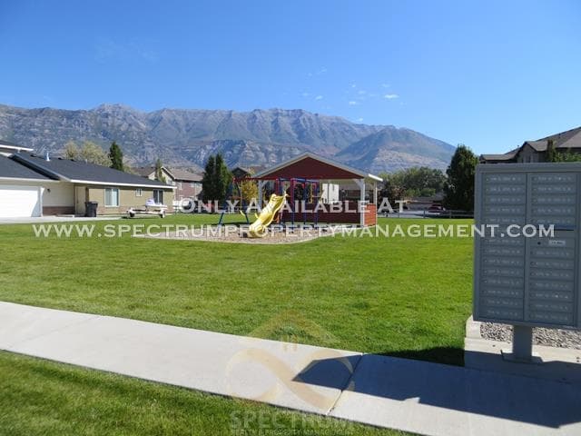 Pleasant Grove Townhome: 1062 W 700 S