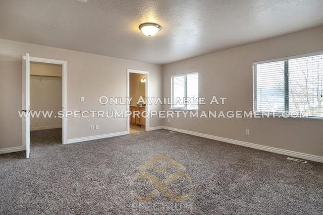 Lehi House: 5283 Fox Hollow Way
