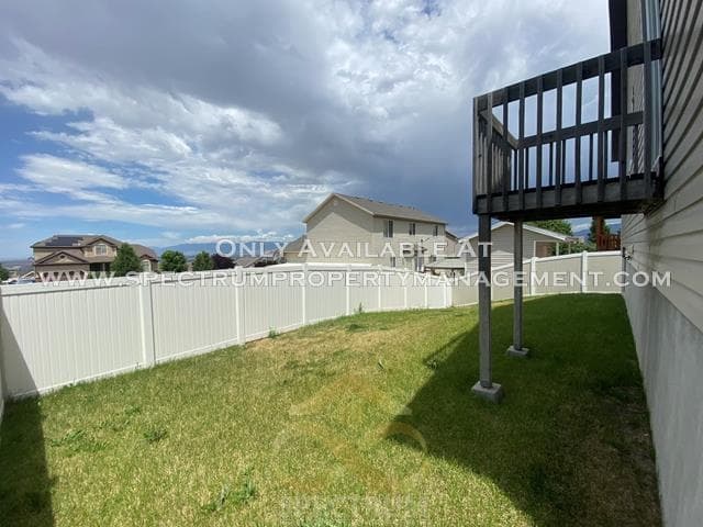 West Valley City House: 6272 W Anders Ridge Way