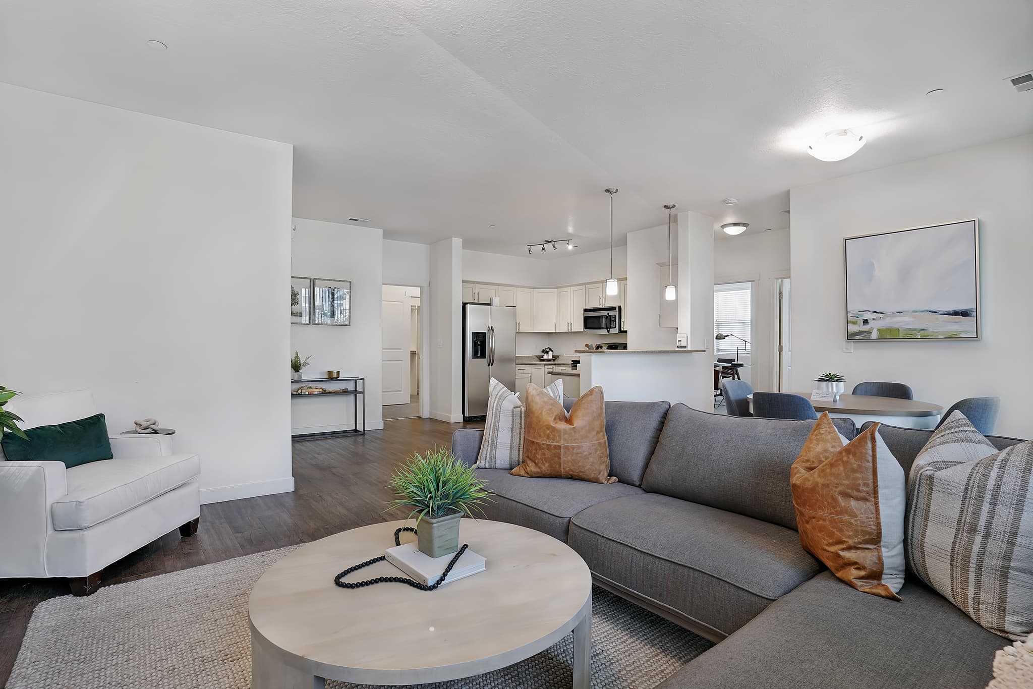 Kaysville Townhome: 893 S Lily Dr