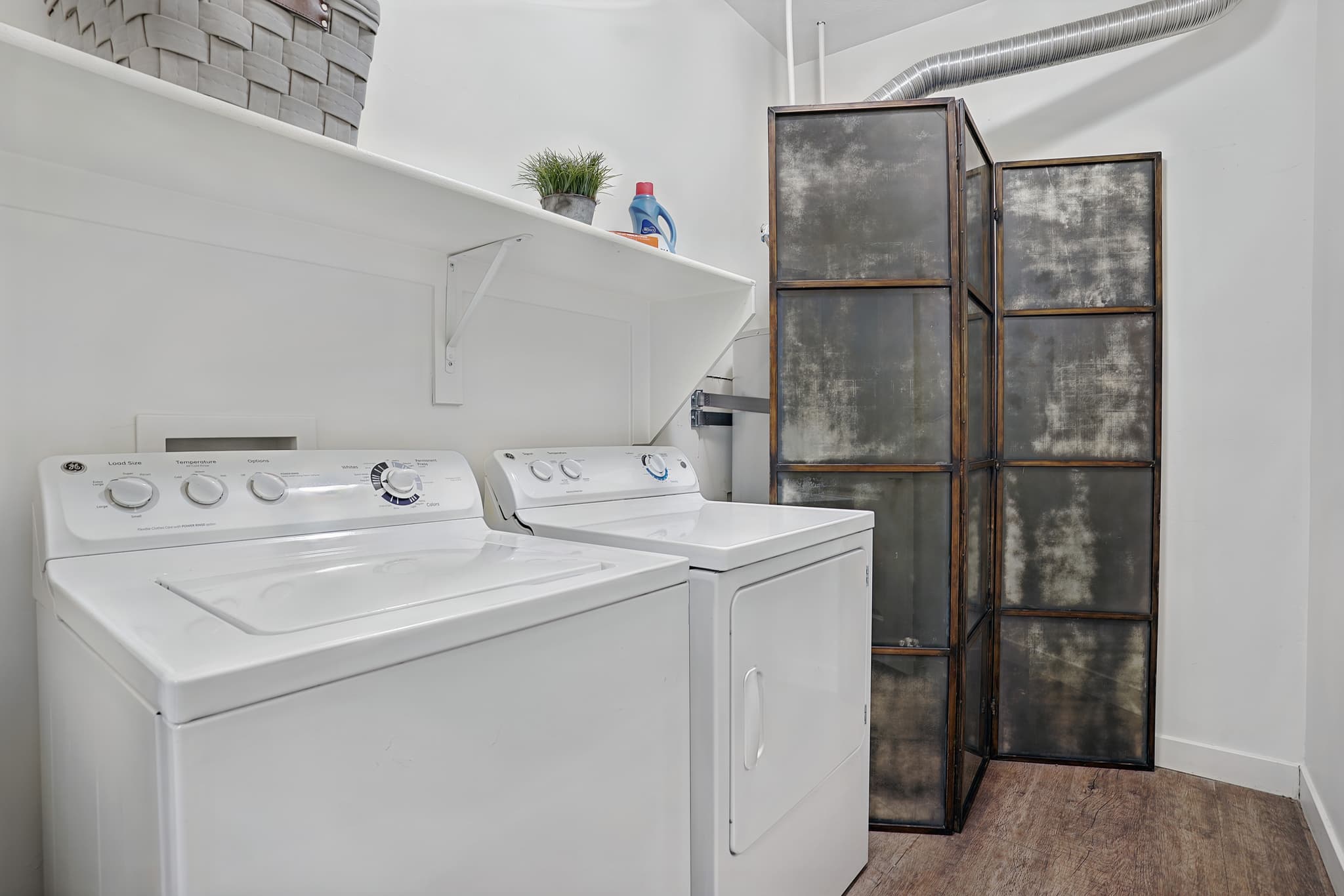 Kaysville Townhome: 893 S Lily Dr