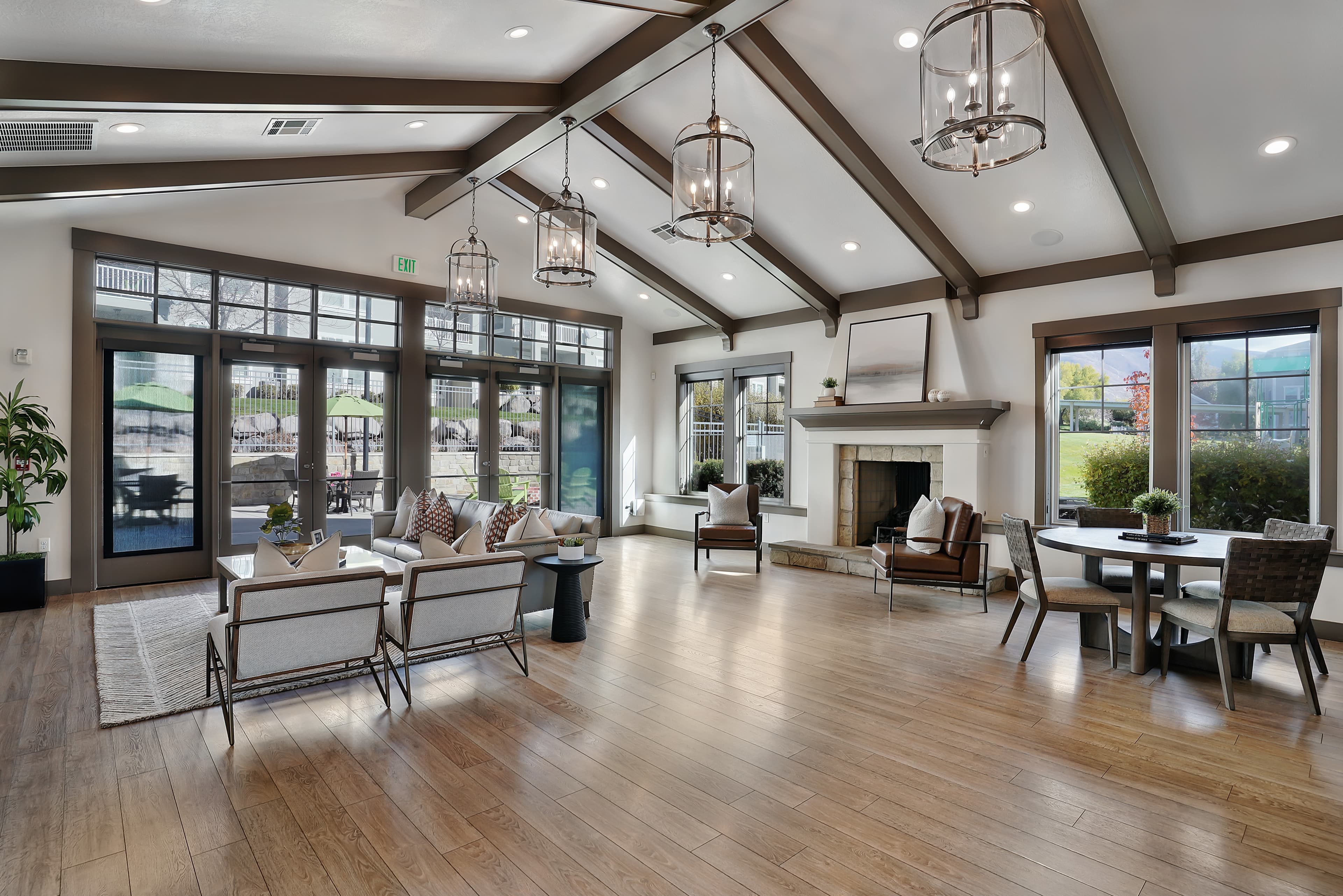 Kaysville Apartment: 893 S Lily Dr