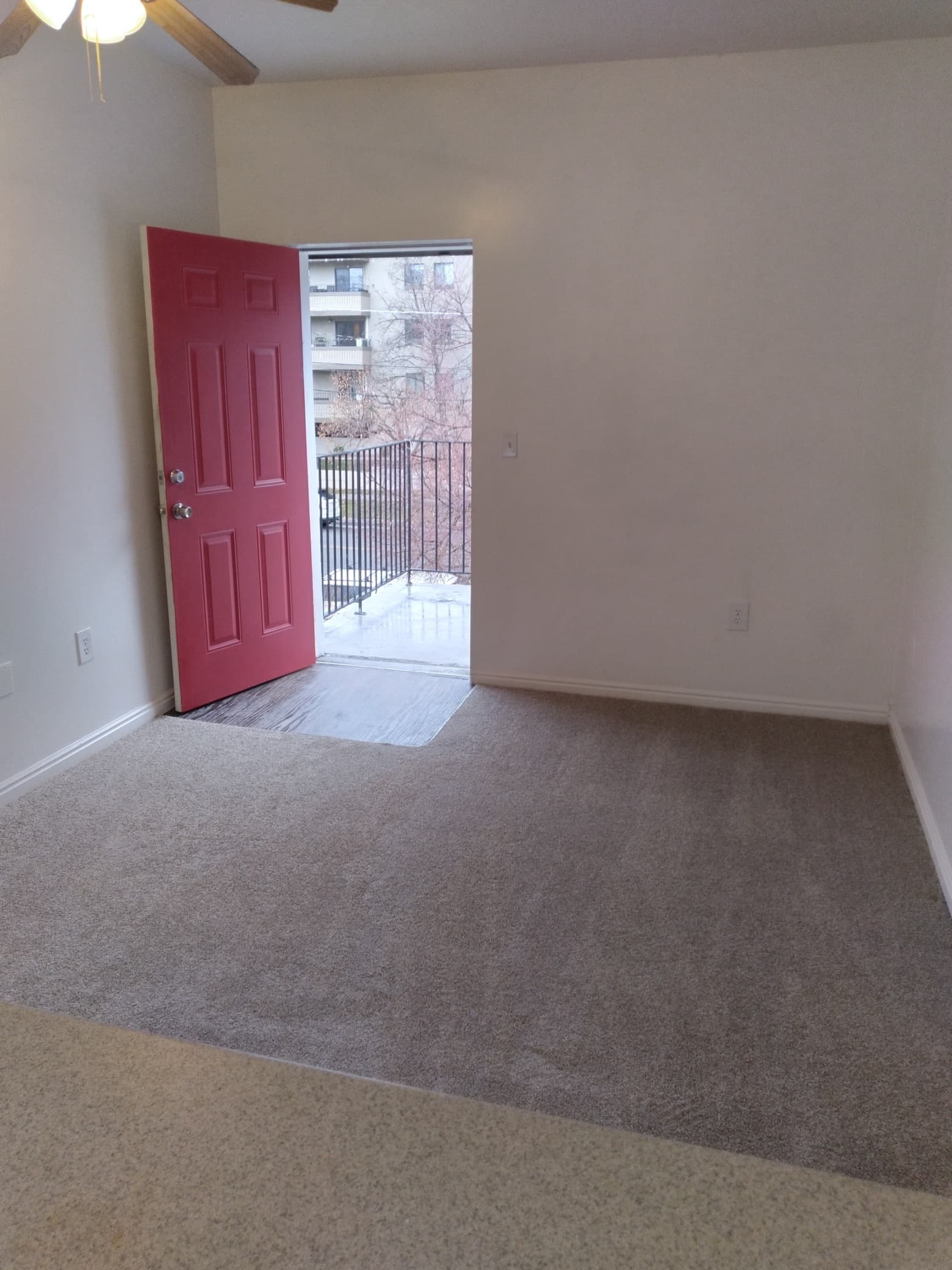 Salt Lake City Apartment: 543 S 400 E