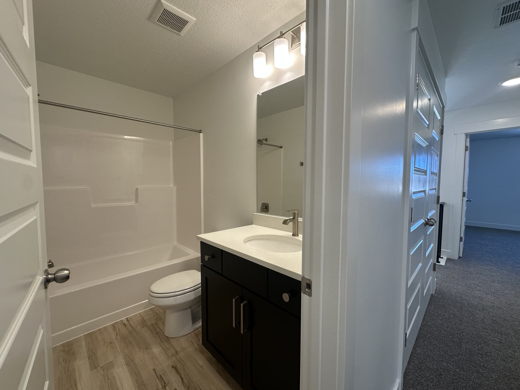 Mapleton Townhome: 5280 S Acacia Dr