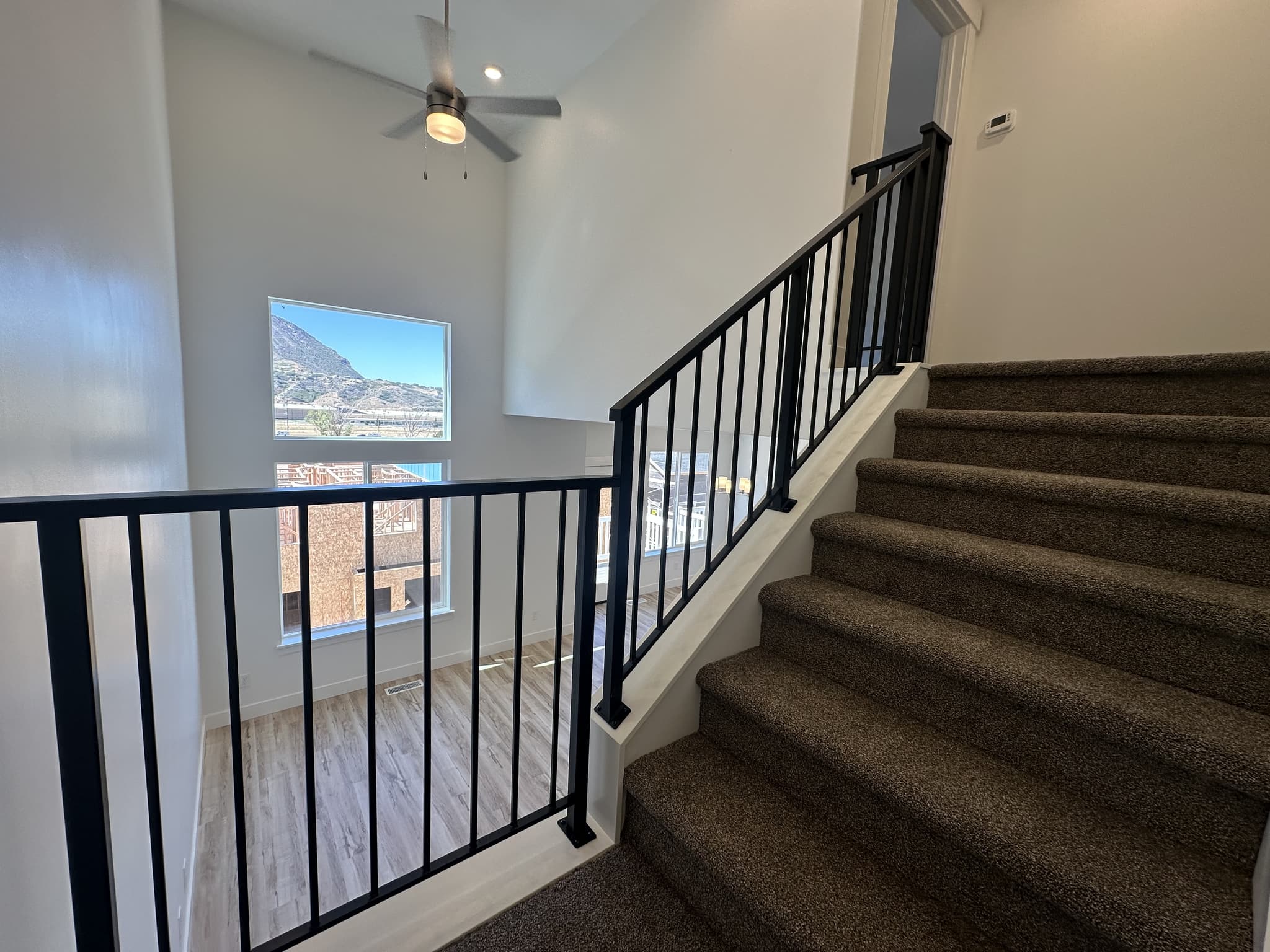 Mapleton Townhome: 5280 S Acacia Dr