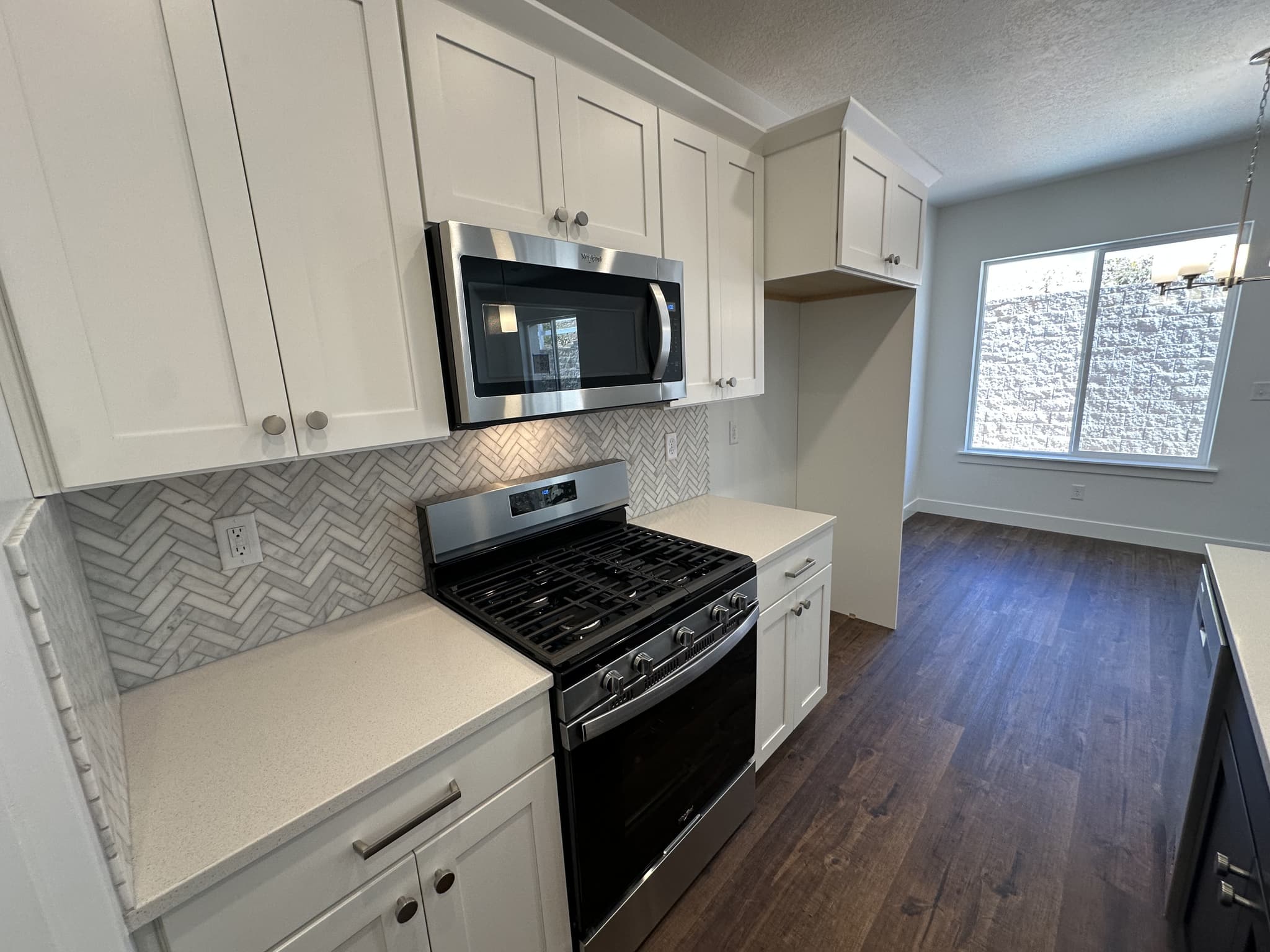 Mapleton Condo: 5339 S Acacia Dr