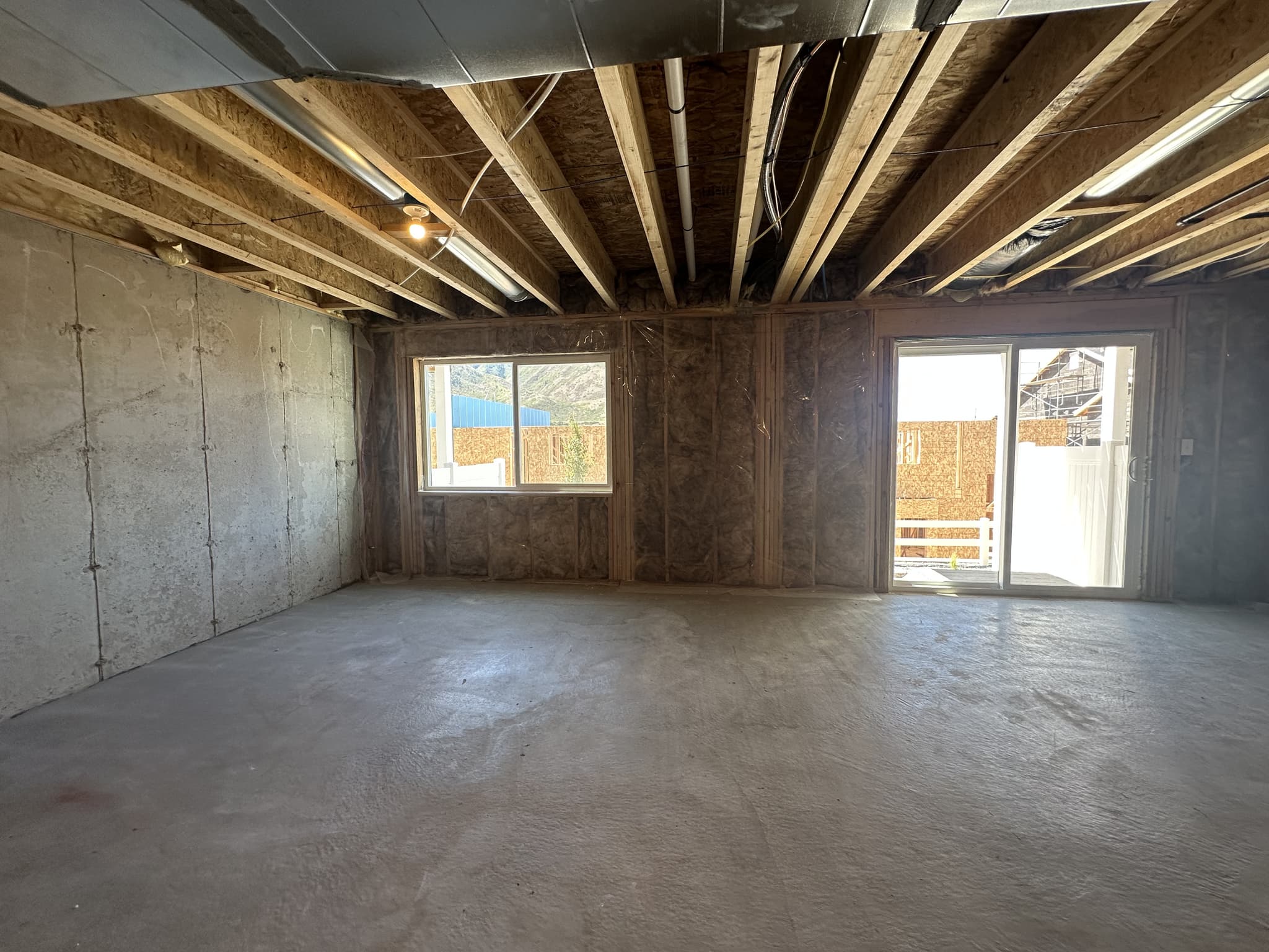 Mapleton Townhome: 5280 S Acacia Dr