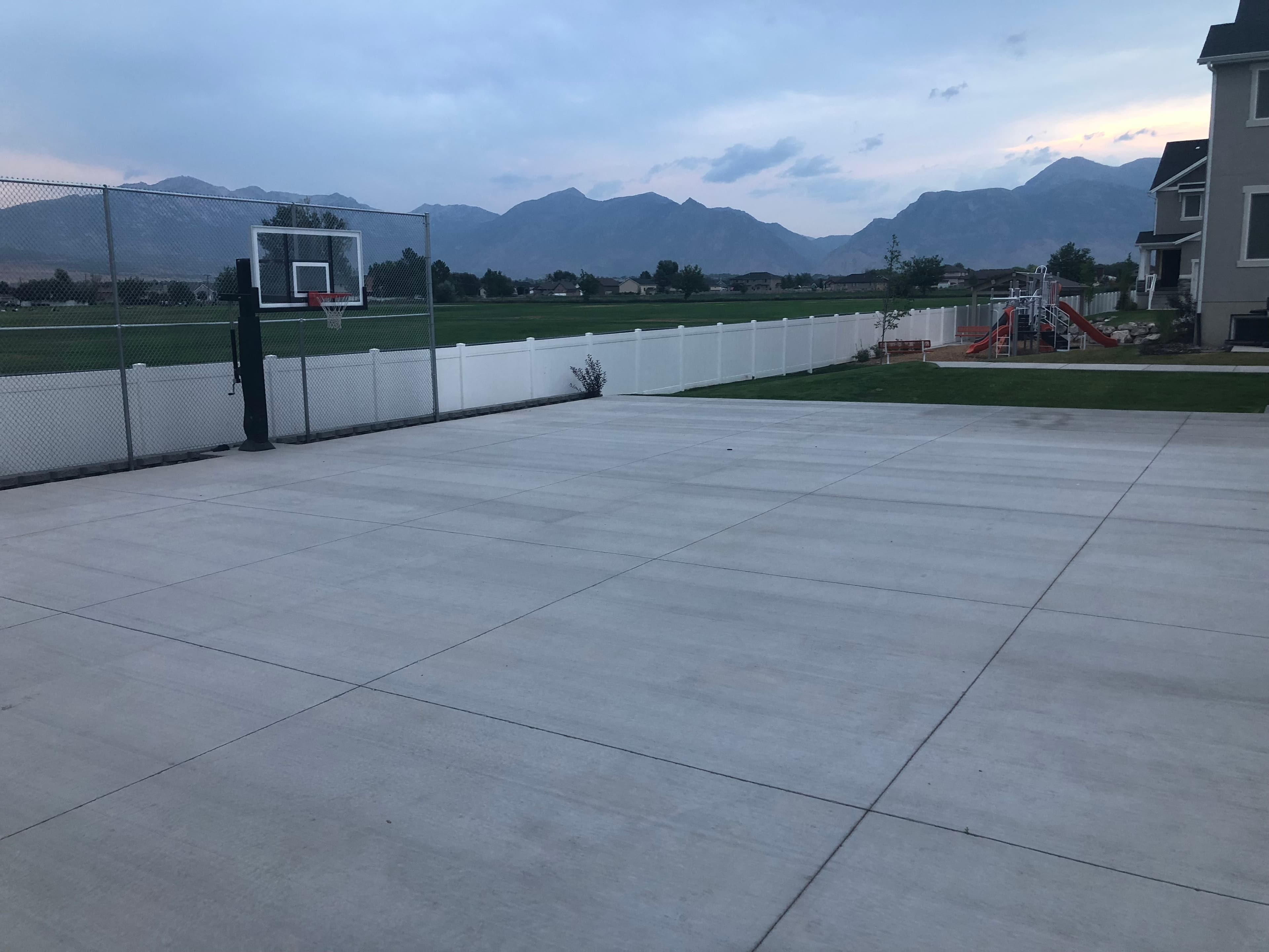 Lehi Condo: 2212 W Main St