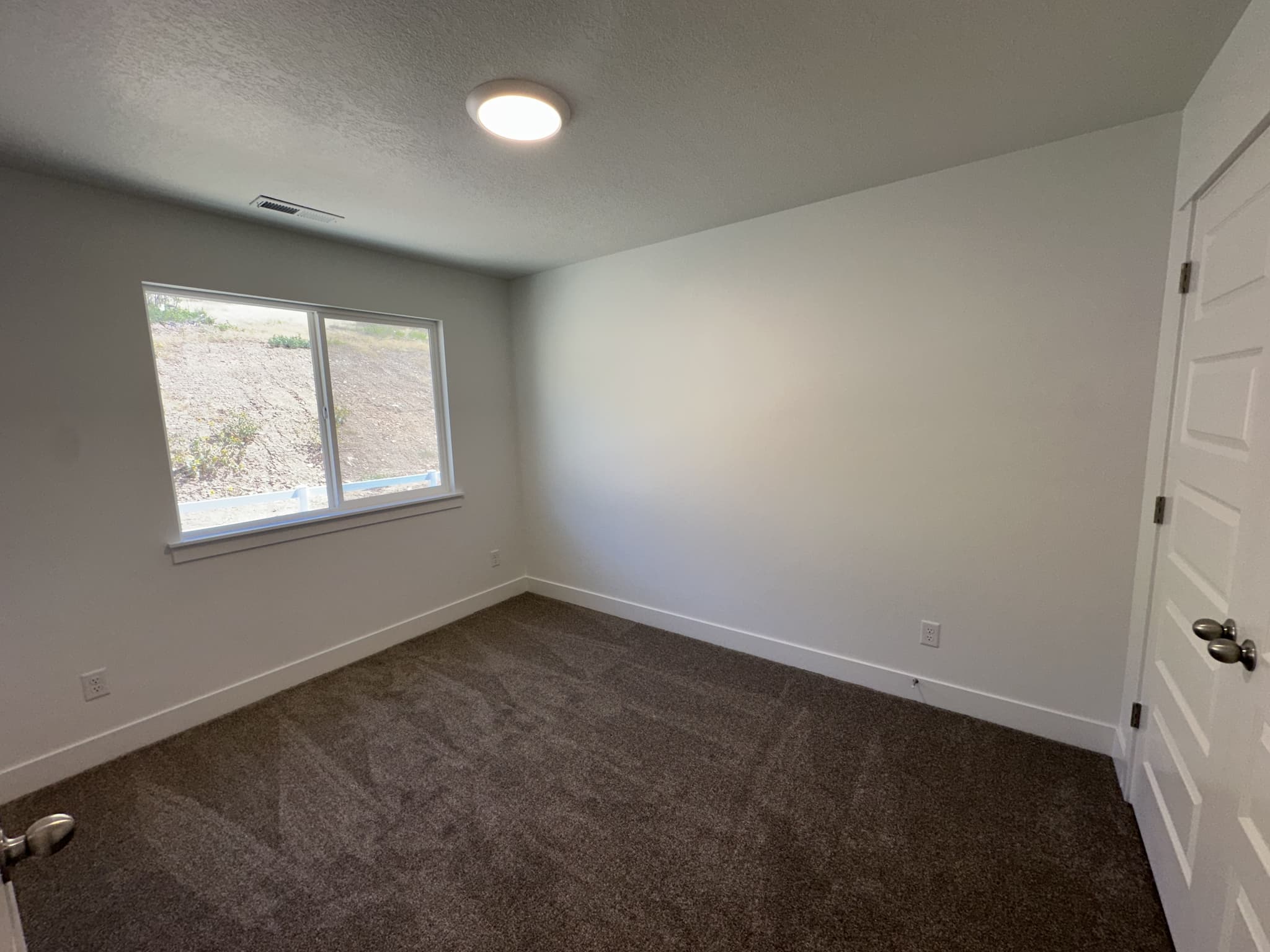 Mapleton Condo: 5339 S Acacia Dr