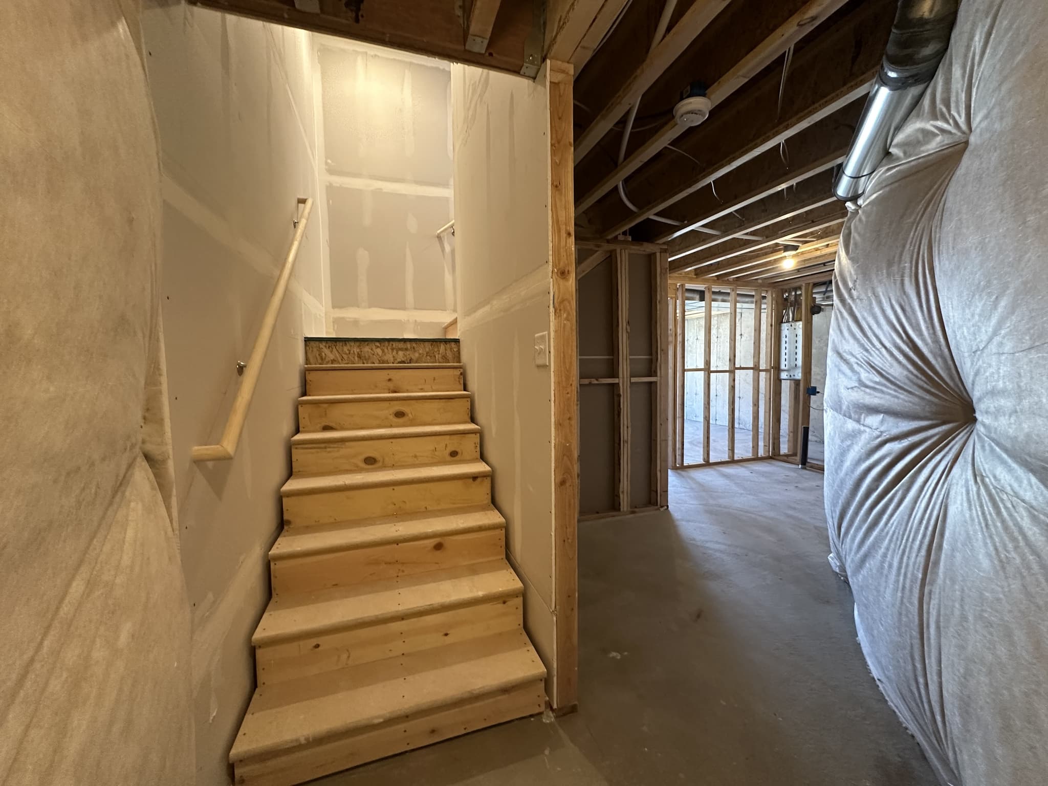 Mapleton Townhome: 5280 S Acacia Dr