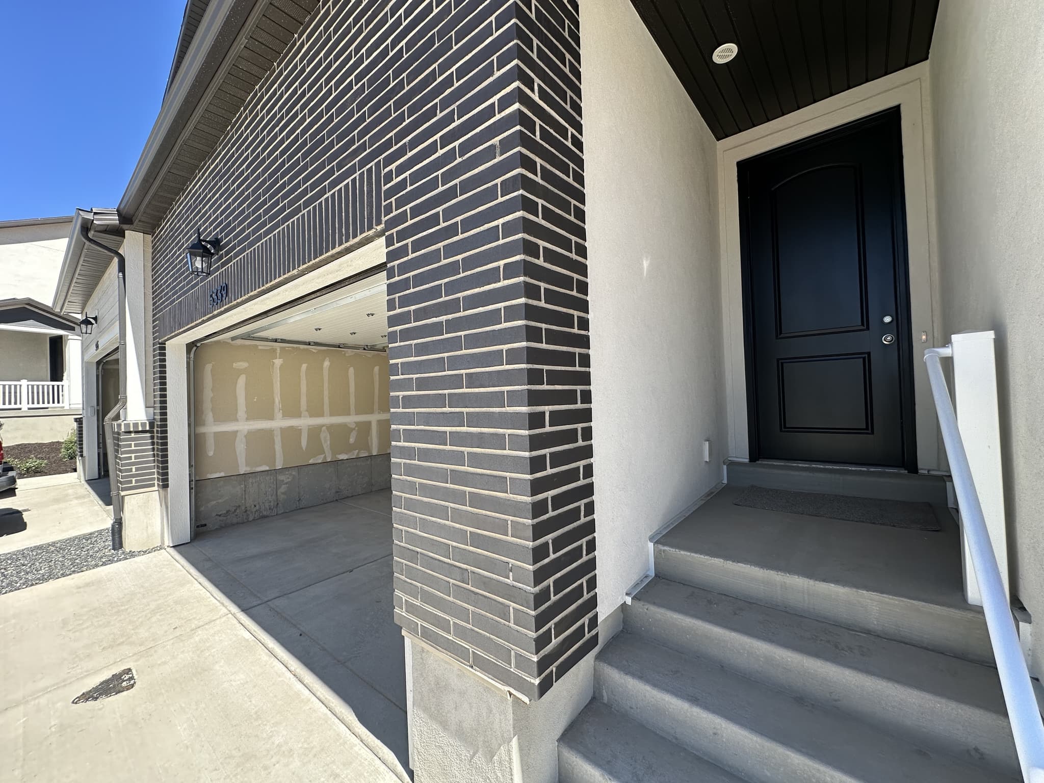 Mapleton Condo: 5339 S Acacia Dr