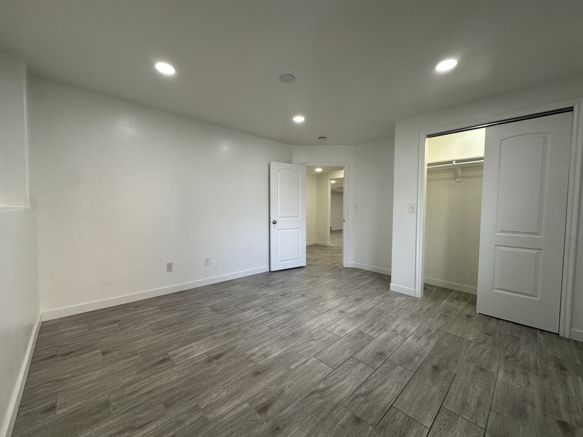 Eagle Mountain In-Law/Basement: 4000 E Mount Airey Dr