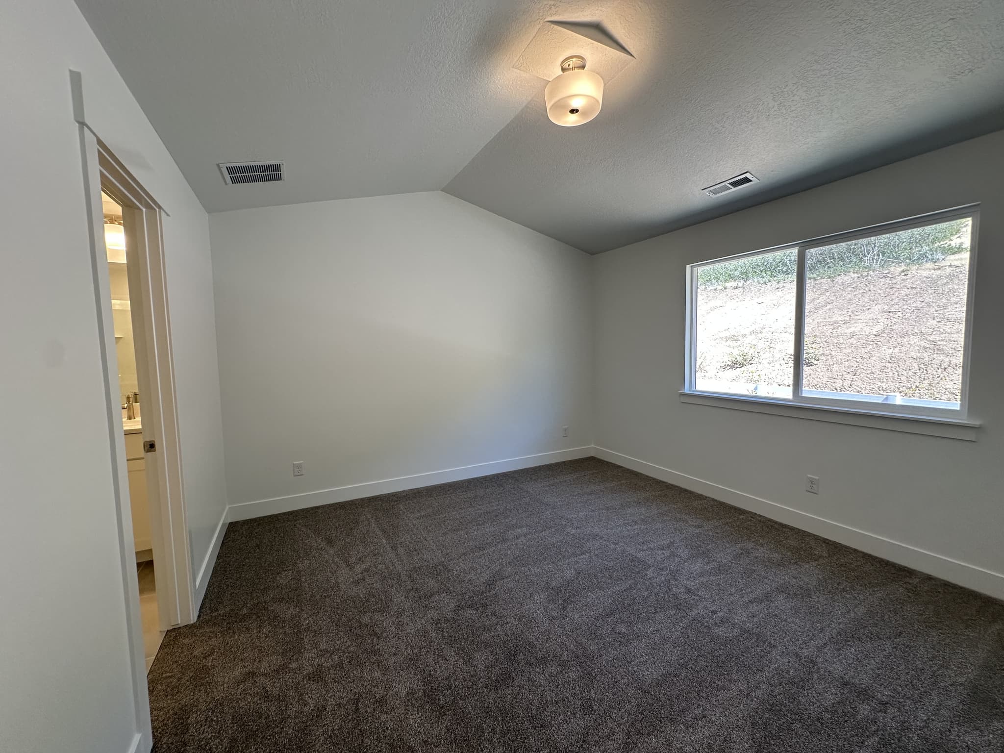 Mapleton Condo: 5339 S Acacia Dr