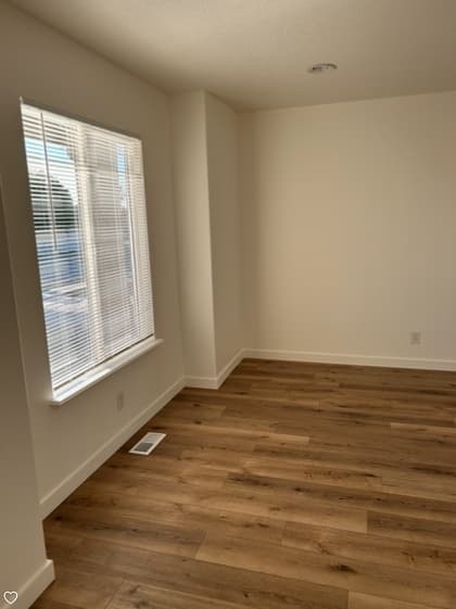 Lehi House: 1940 S 500 W