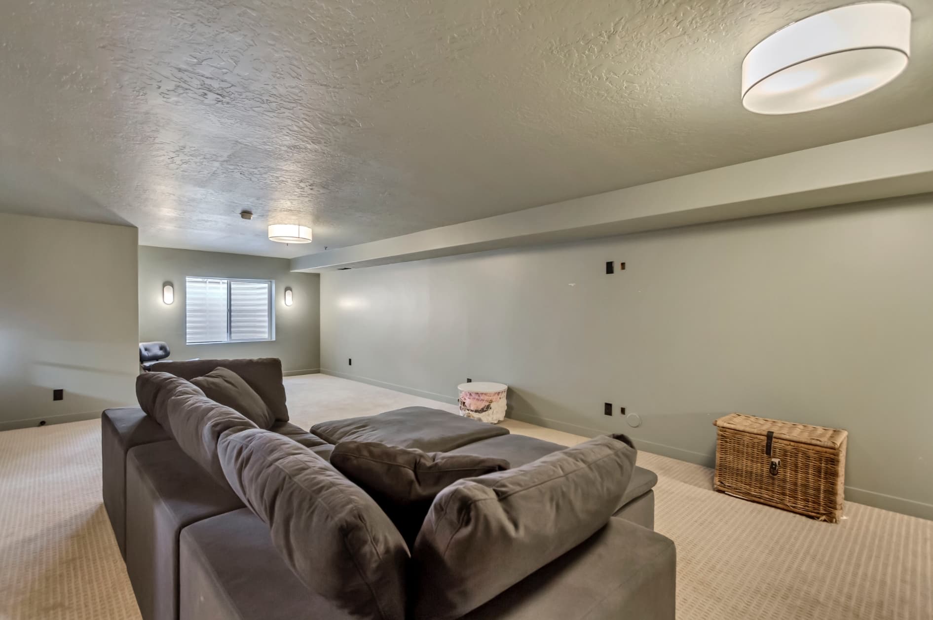 Lehi House: 2413 N Gotland Way