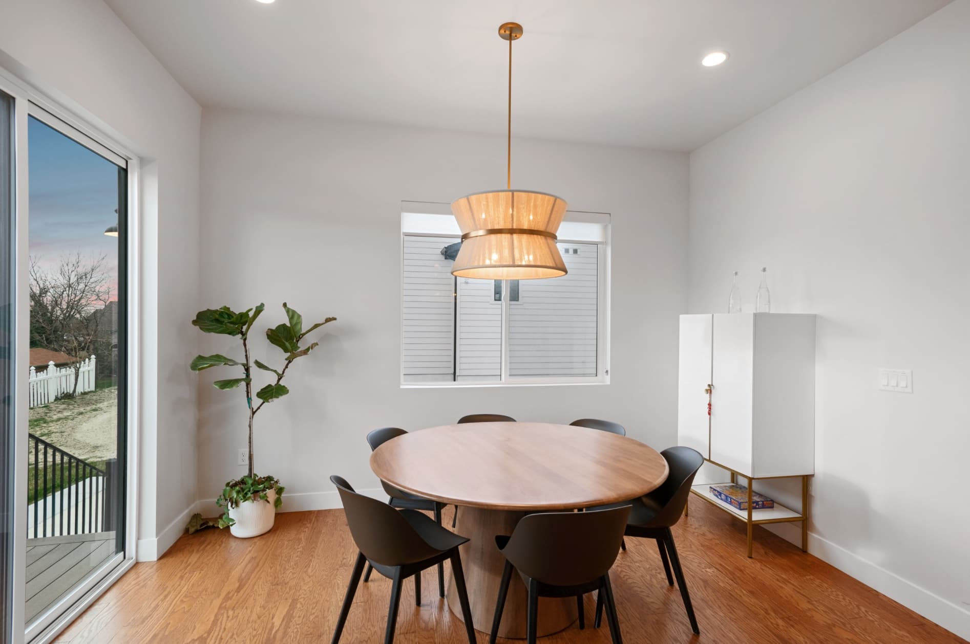 Salt Lake City House: 7862 S Danish Pine Ln