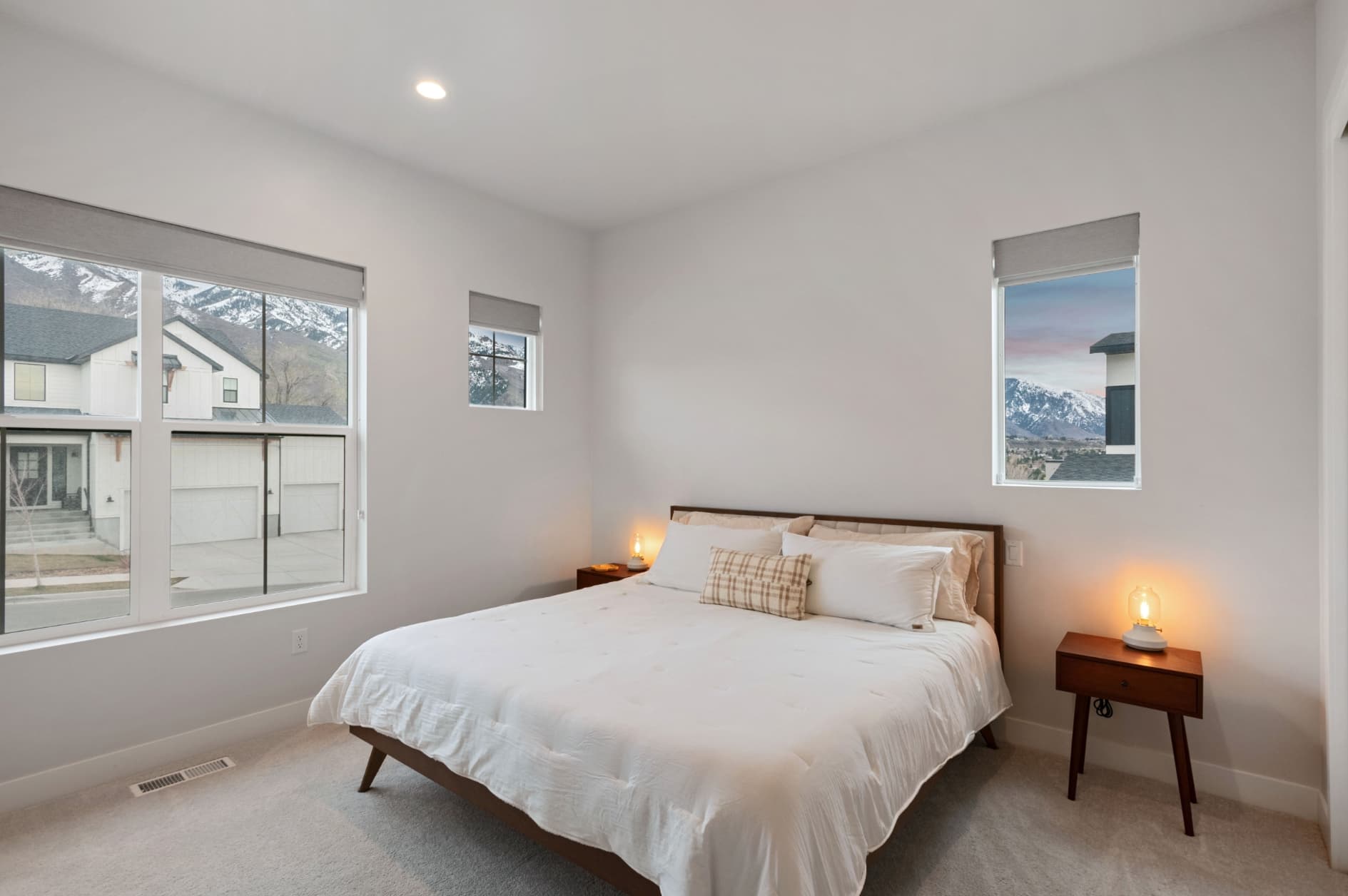 Salt Lake City House: 7862 S Danish Pine Ln