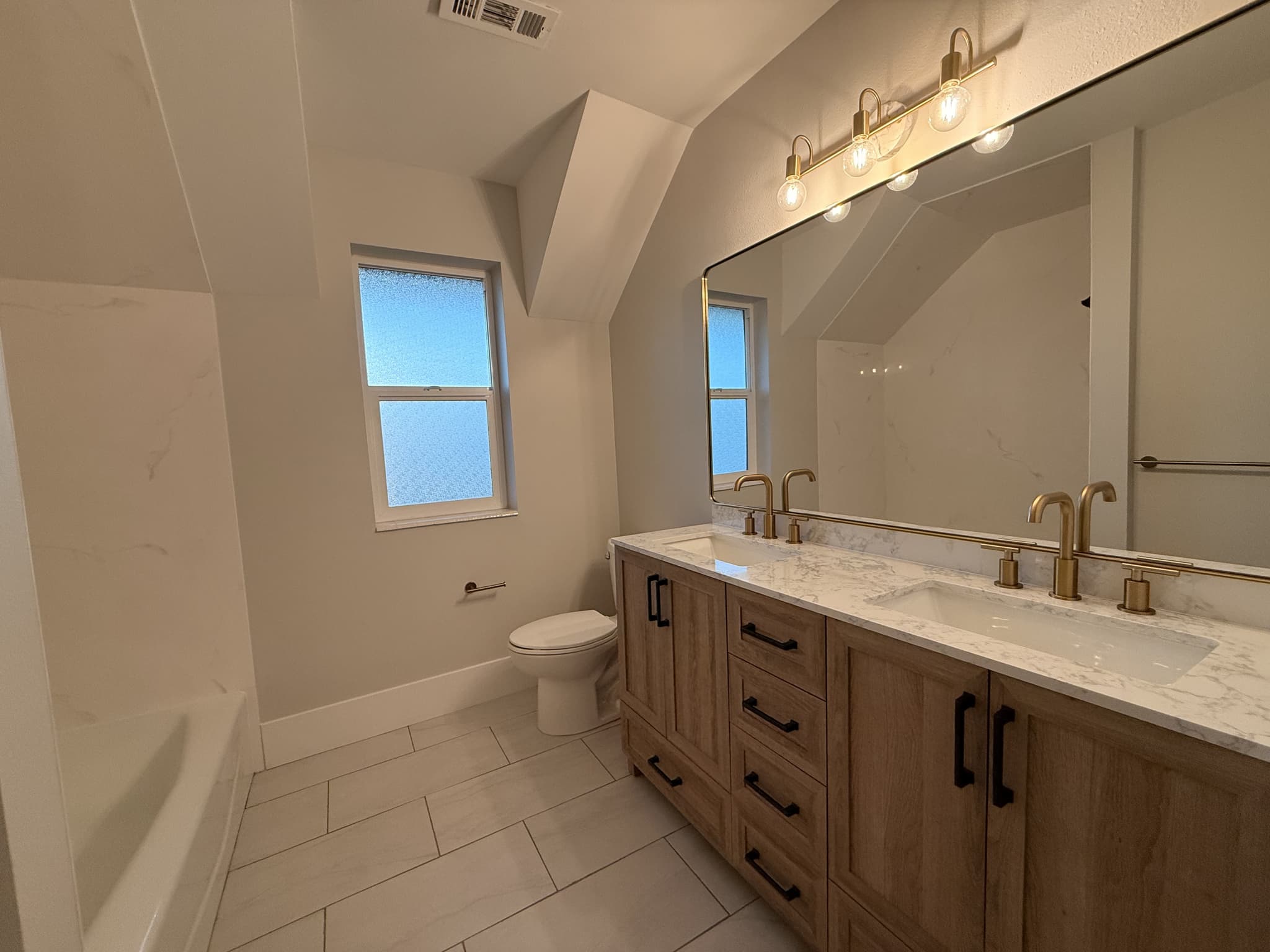 Provo House: 4023 Quail Ridge Dr