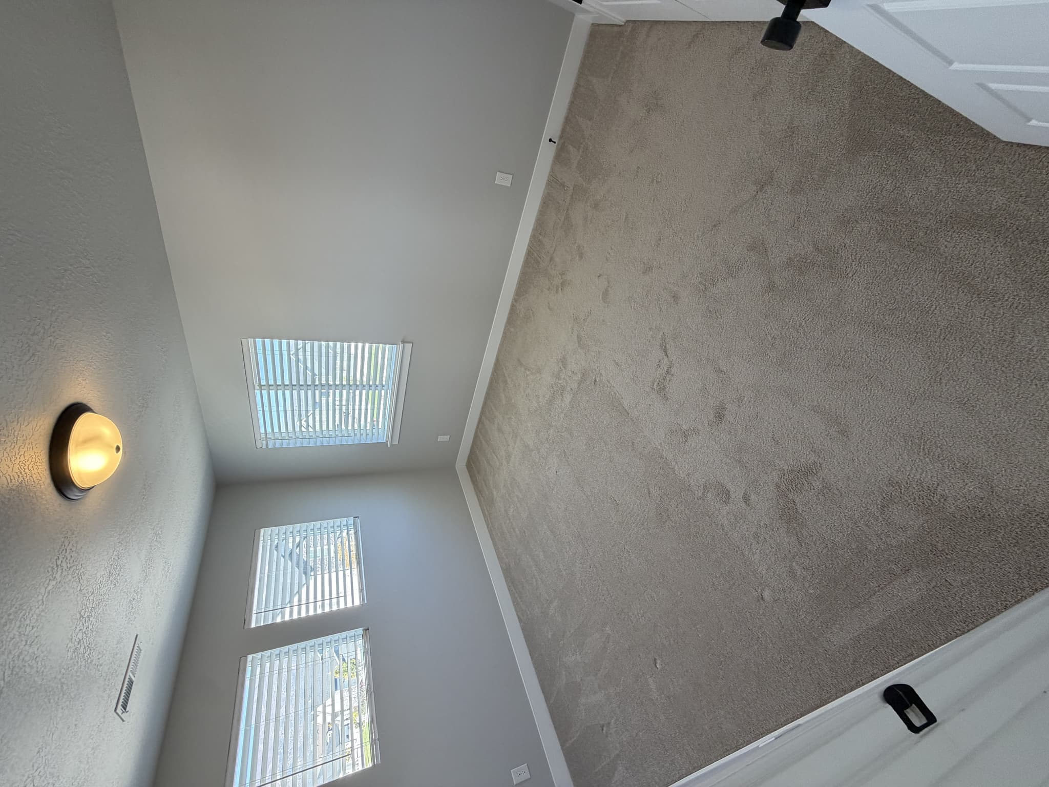 Eagle Mountain House: 4684 N Grandview Peak Dr