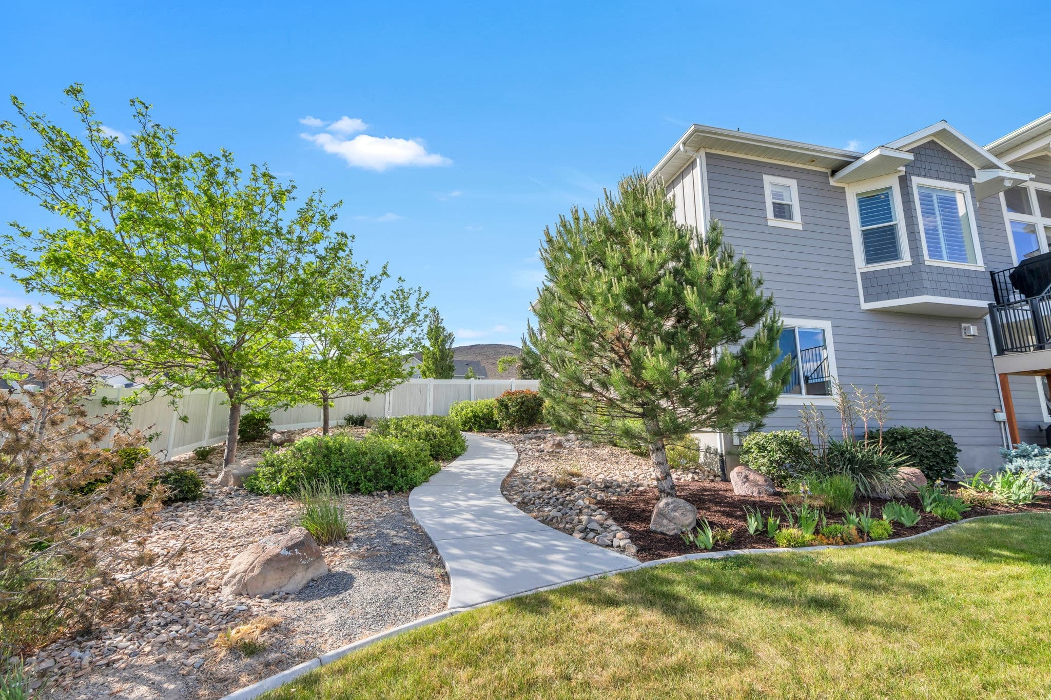 Eagle Mountain House: 2872 E Sorrel Dr
