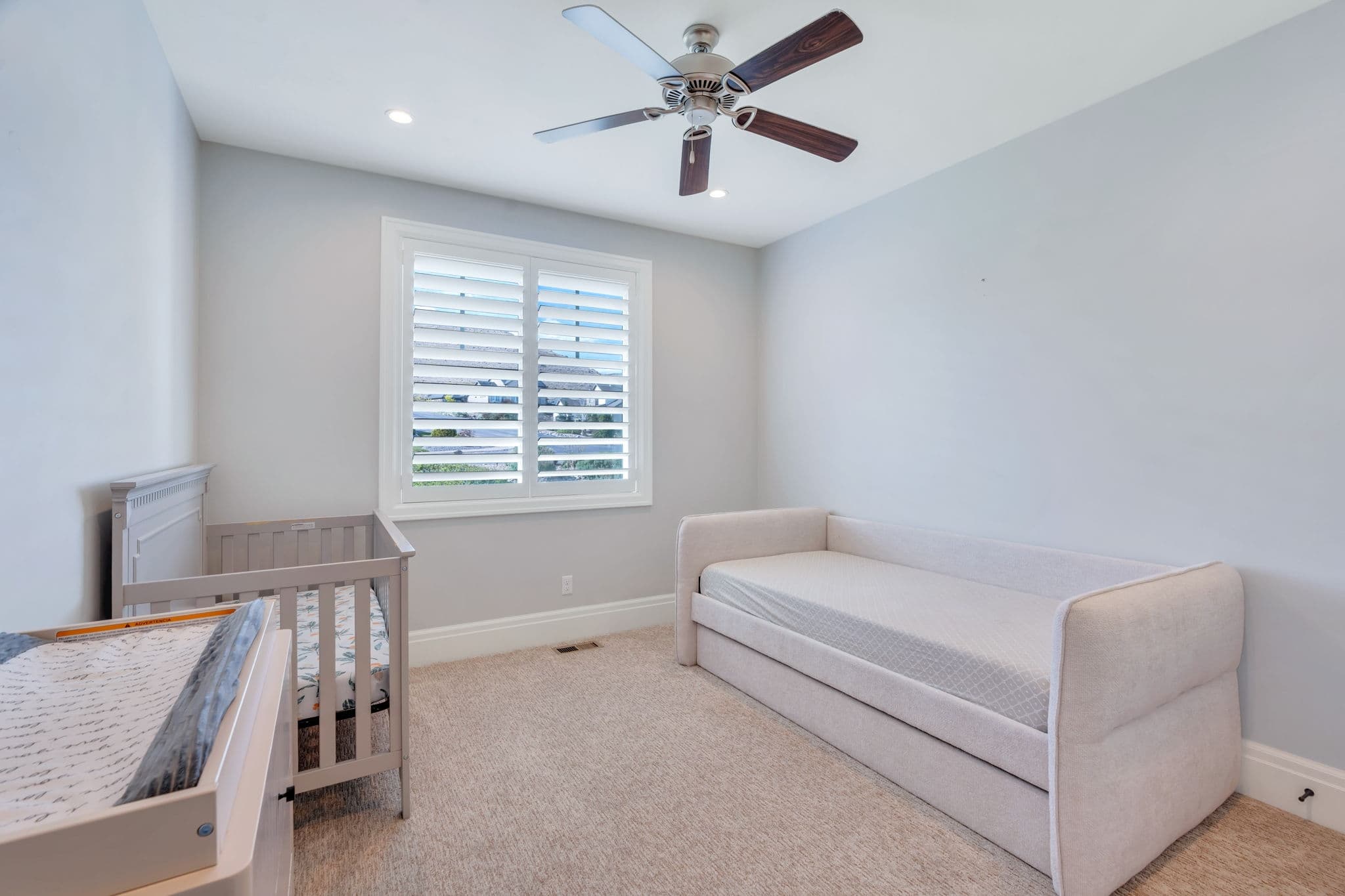 Eagle Mountain House: 2872 E Sorrel Dr