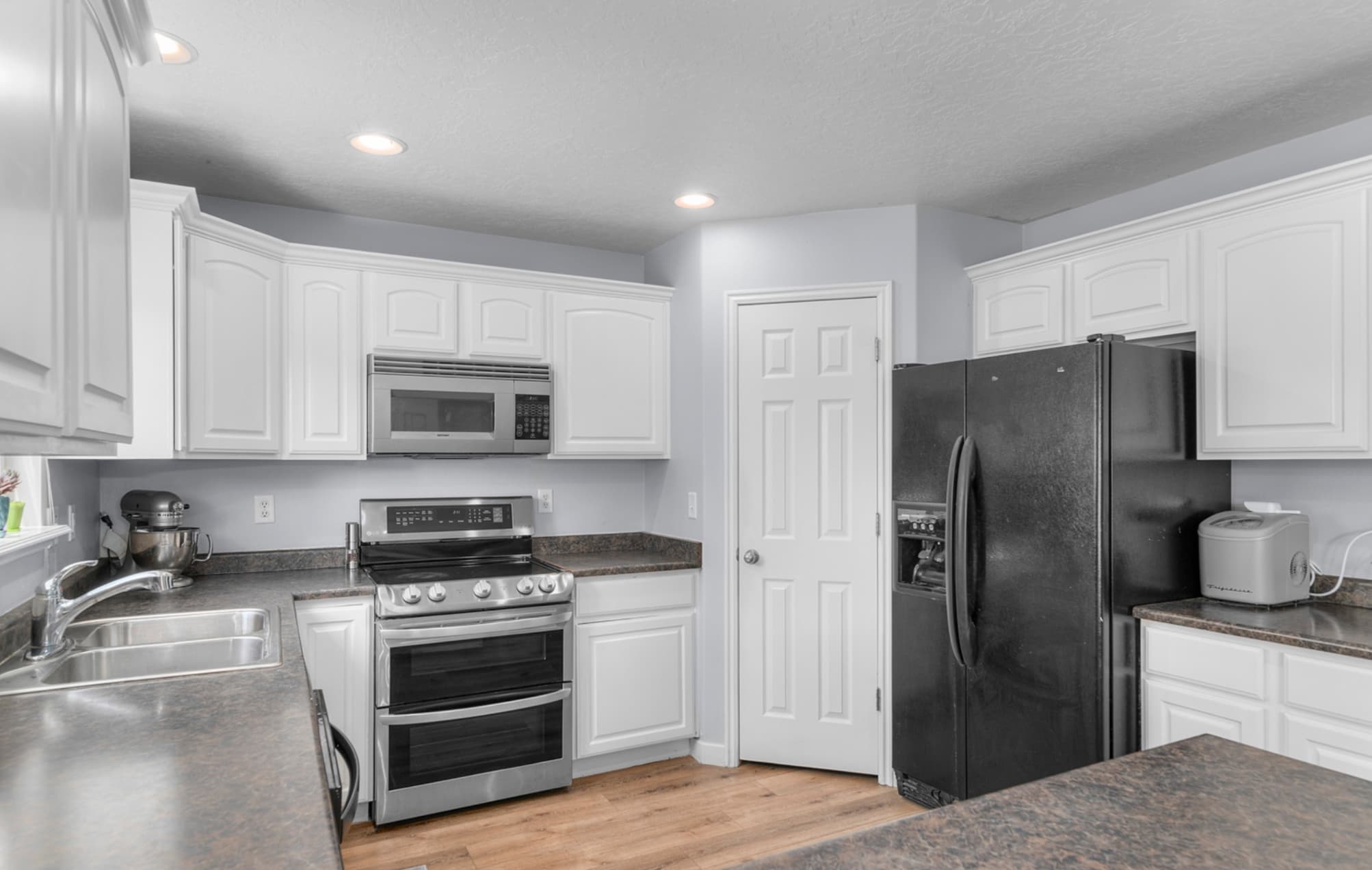 Lehi House: 1940 S 500 W
