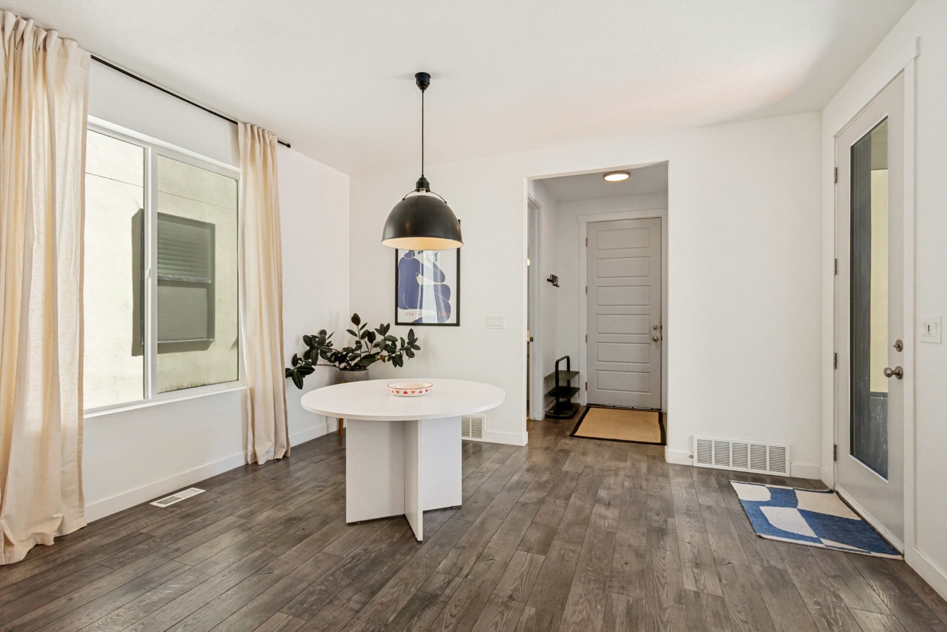 Lehi House: 2413 N Gotland Way