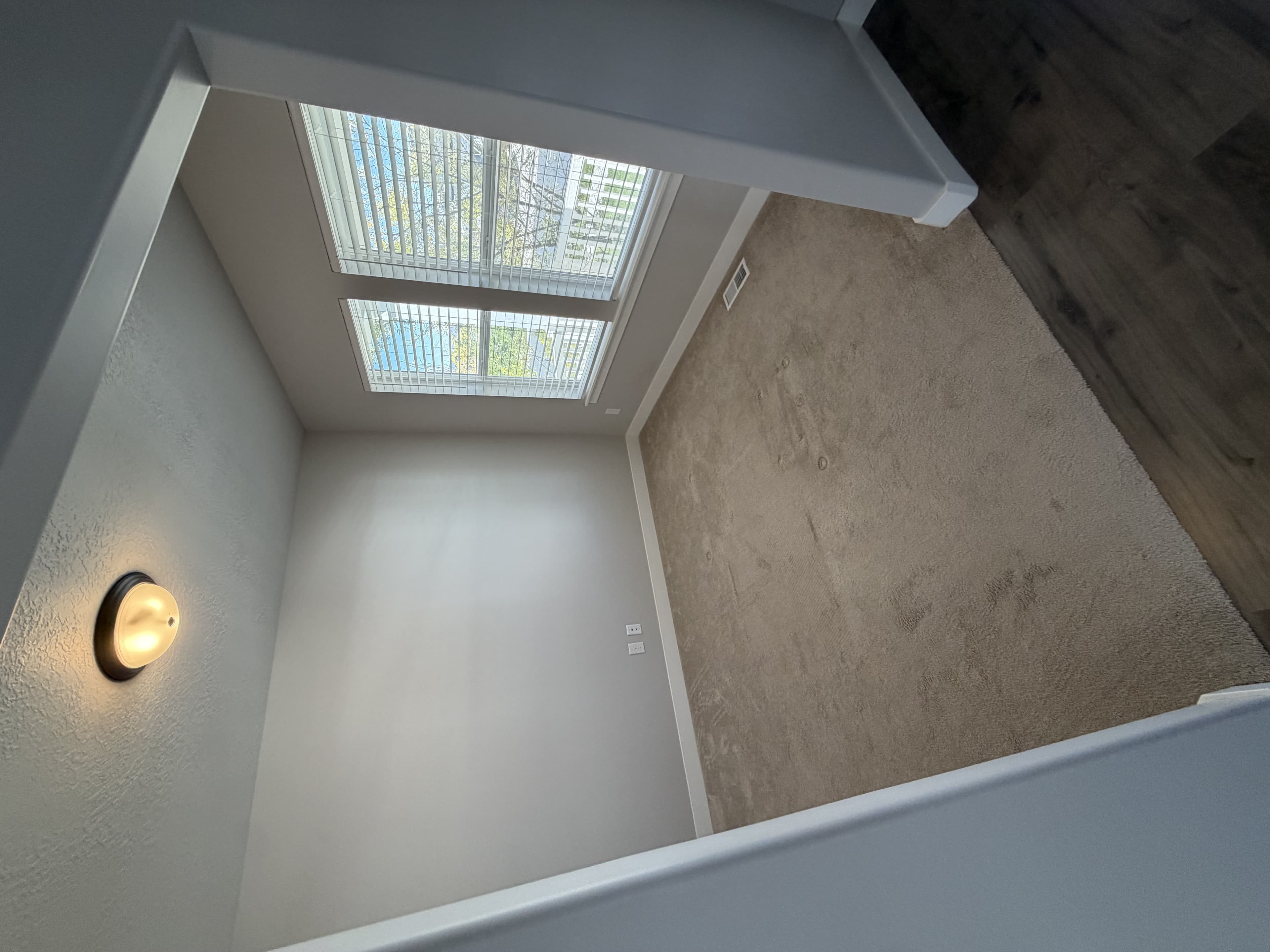 Eagle Mountain House: 4684 N Grandview Peak Dr