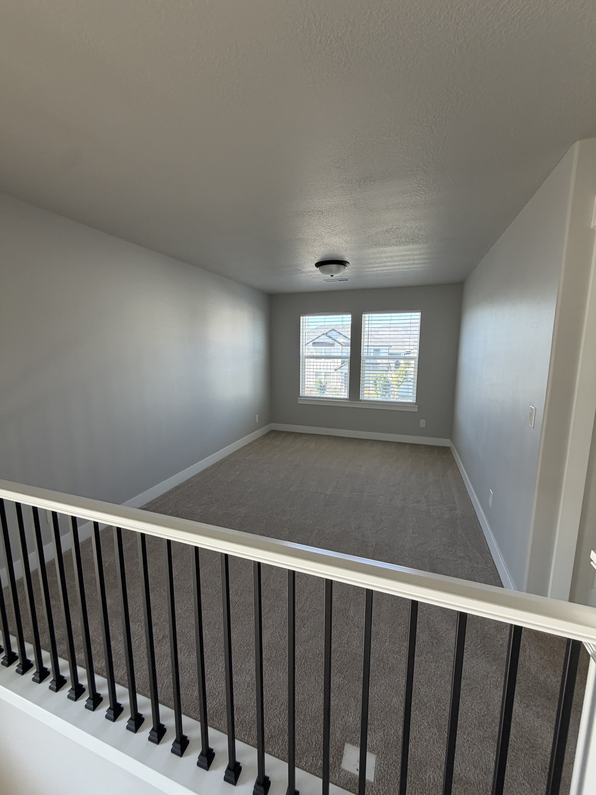 Eagle Mountain House: 4684 N Grandview Peak Dr