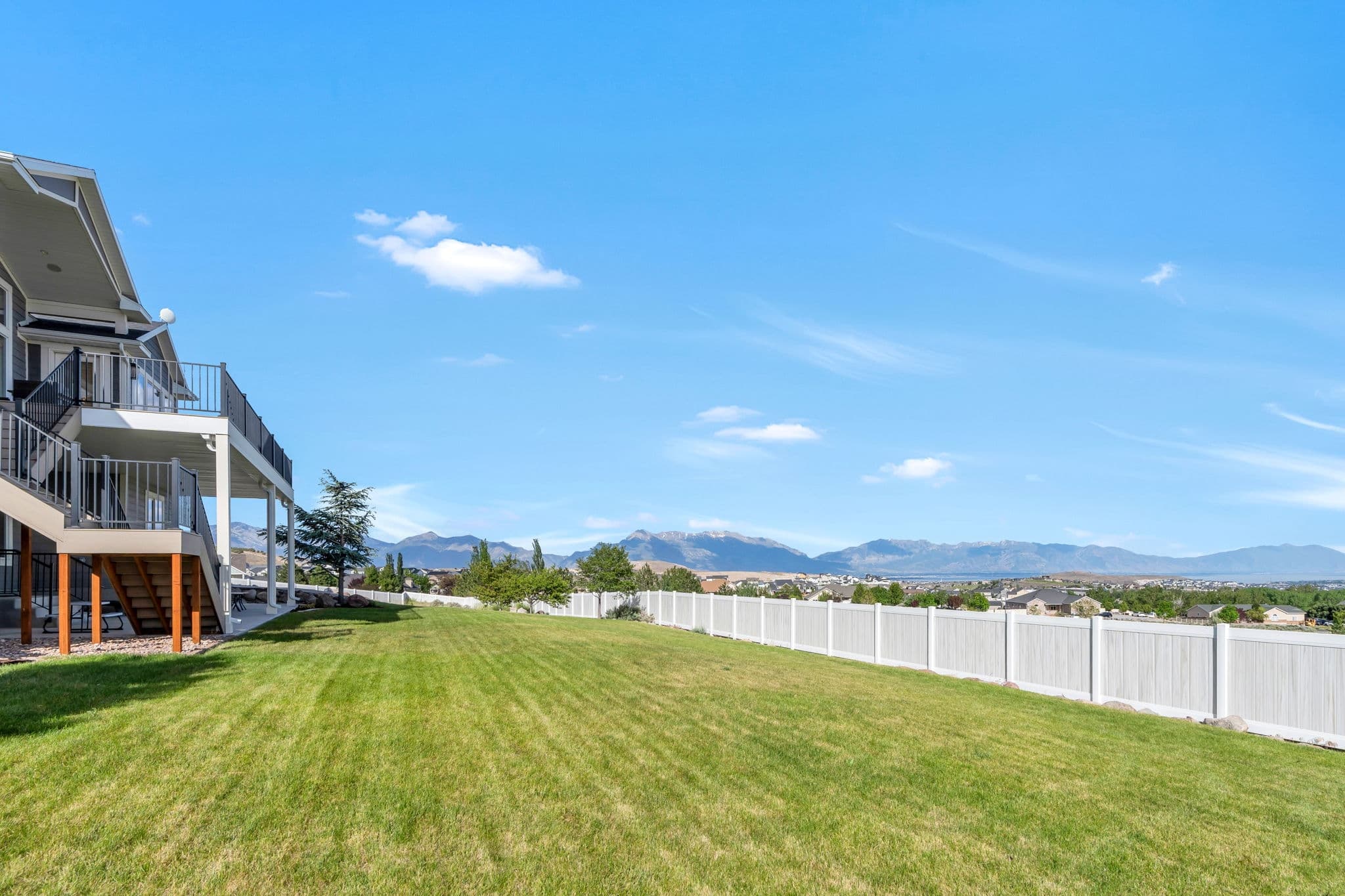 Eagle Mountain House: 2872 E Sorrel Dr